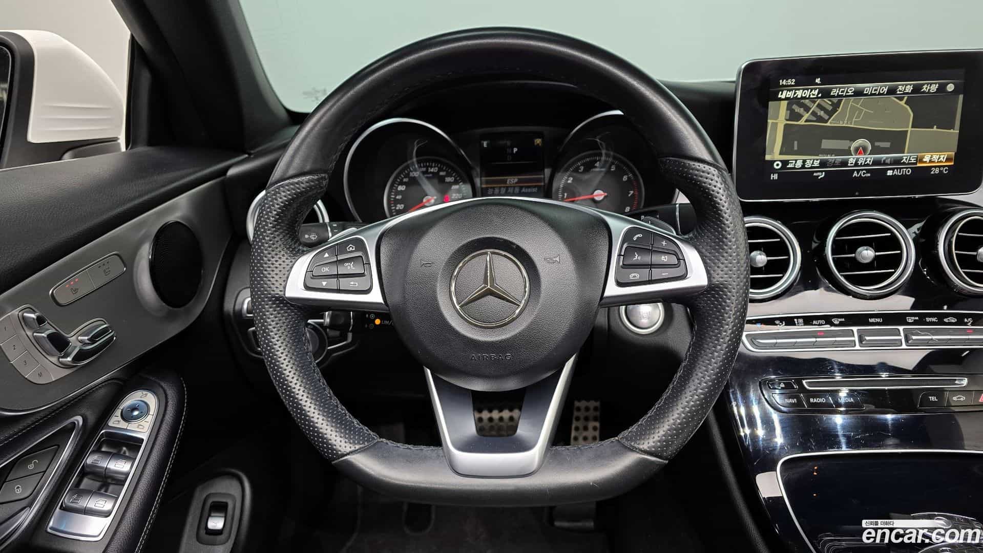 C-Class Mercedes-Benz 2018.4-OPTION-017