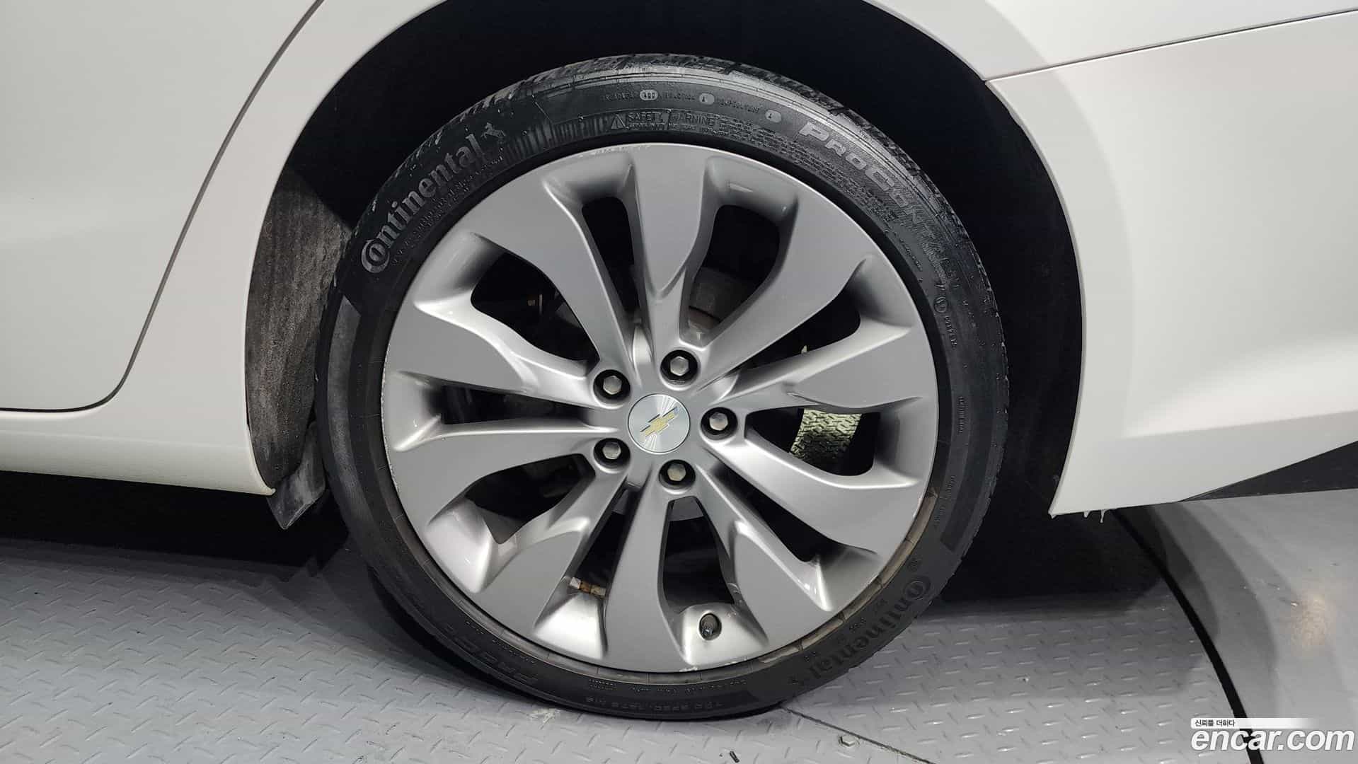 Malibu Chevrolet 2019.0-OUTER-005