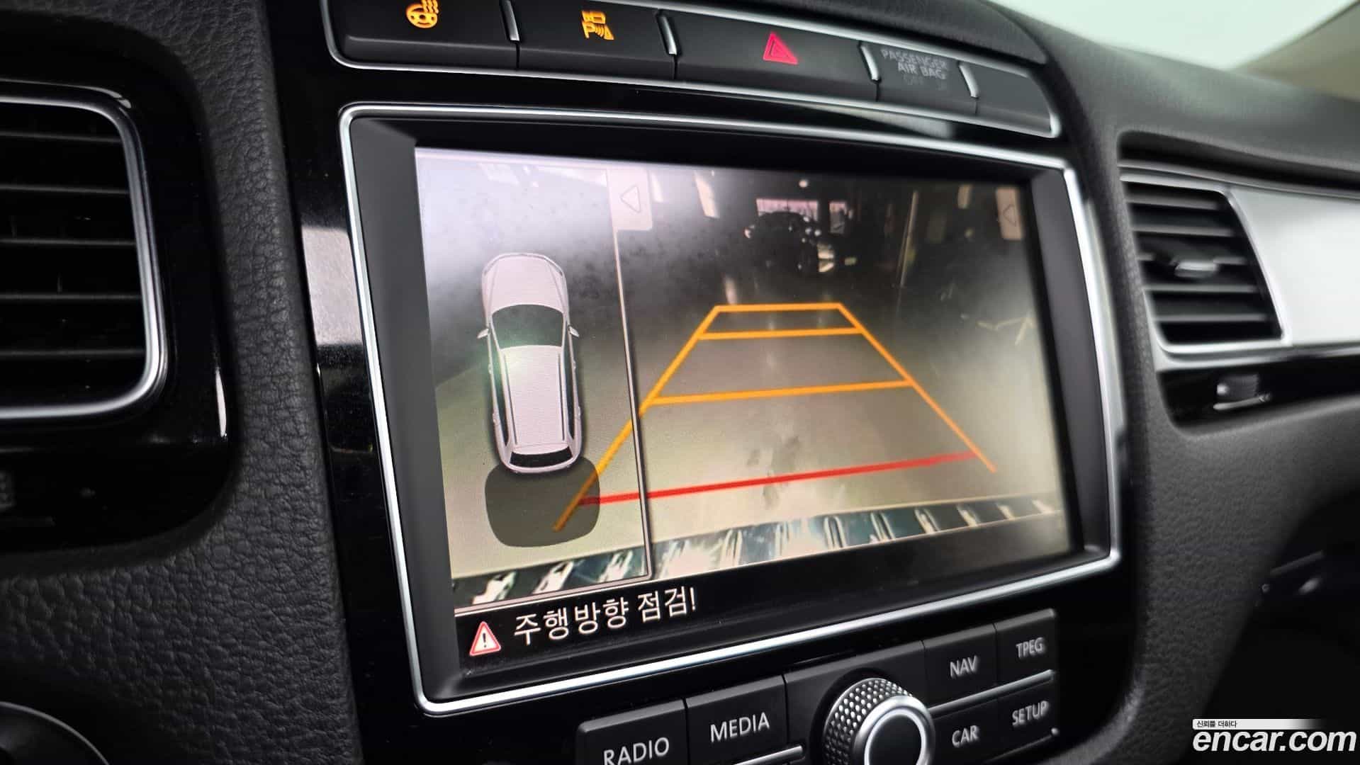 Touareg Volkswagen 2016.1-OPTION-019