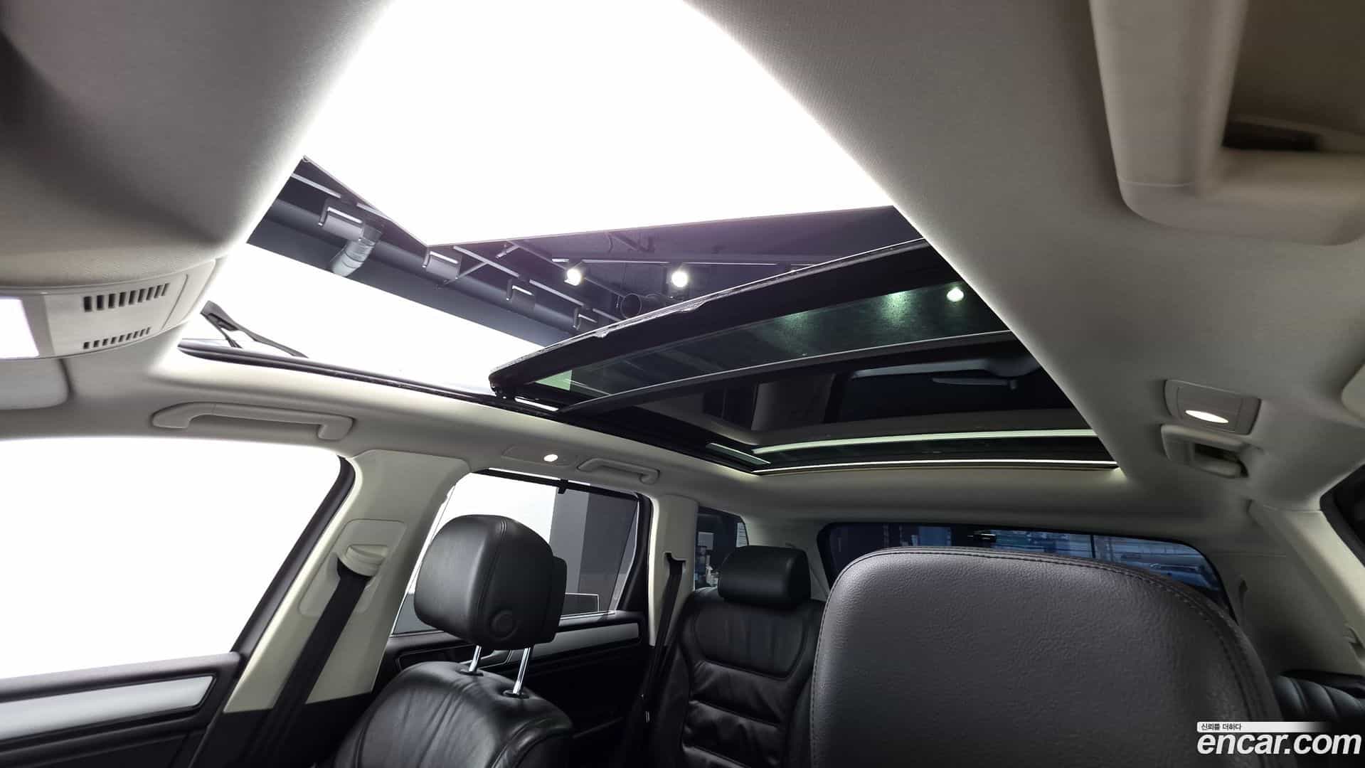Touareg Volkswagen 2016.1-OPTION-021