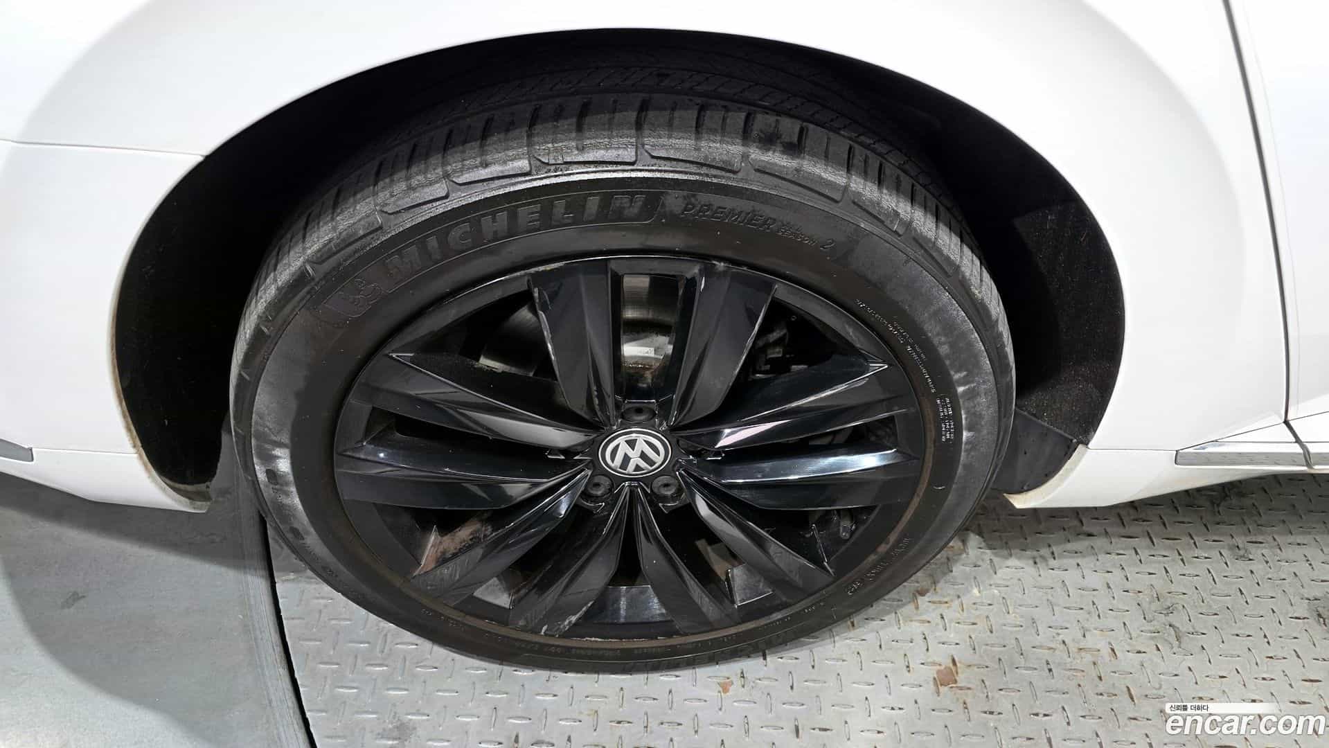 Arteon Volkswagen 2019.4-OUTER-005