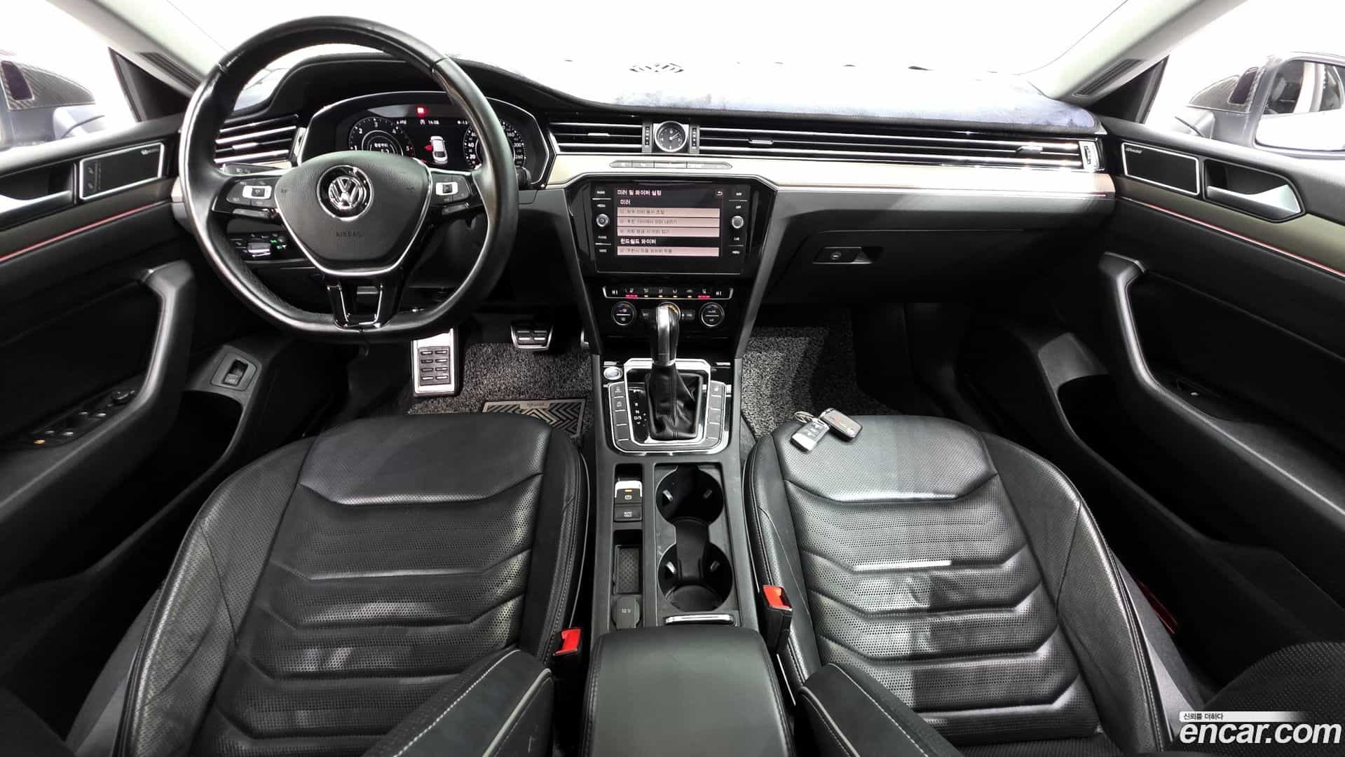 Arteon Volkswagen 2019.4-INNER-007