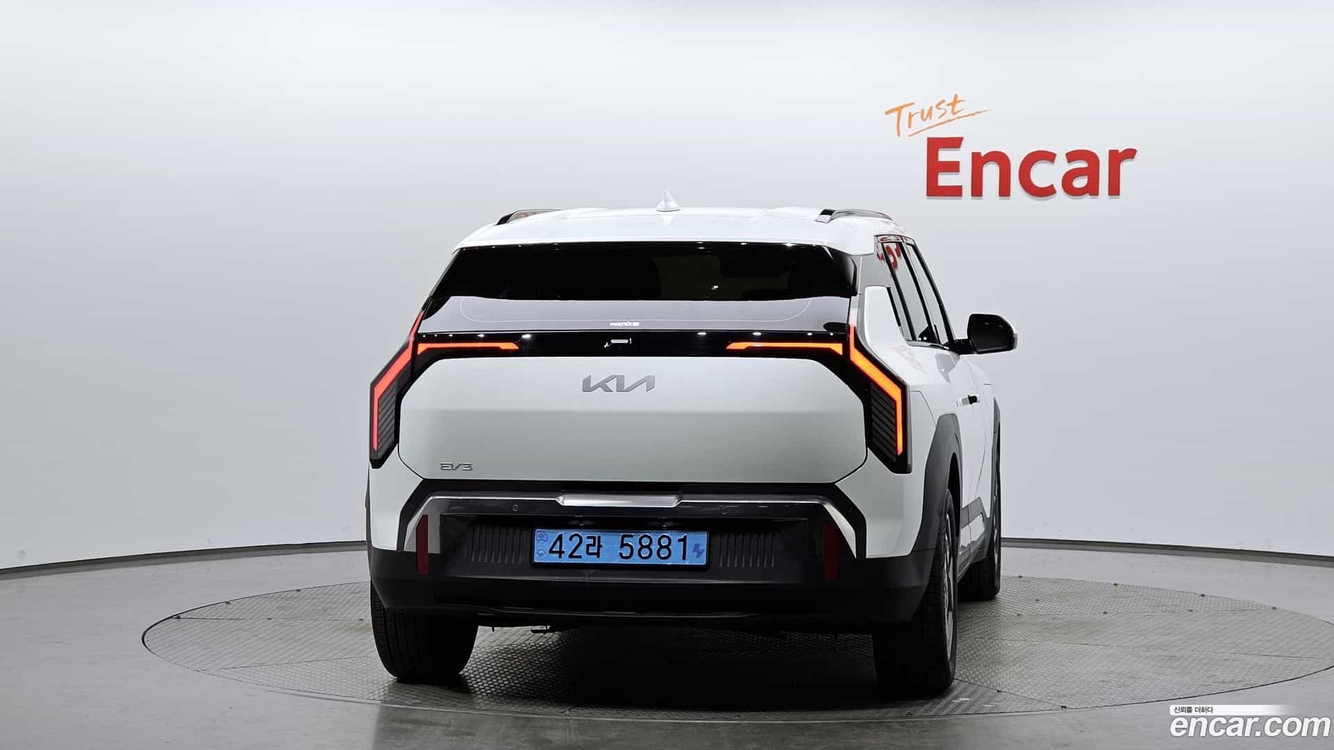 EV3 Kia 2025.2-OUTER-004