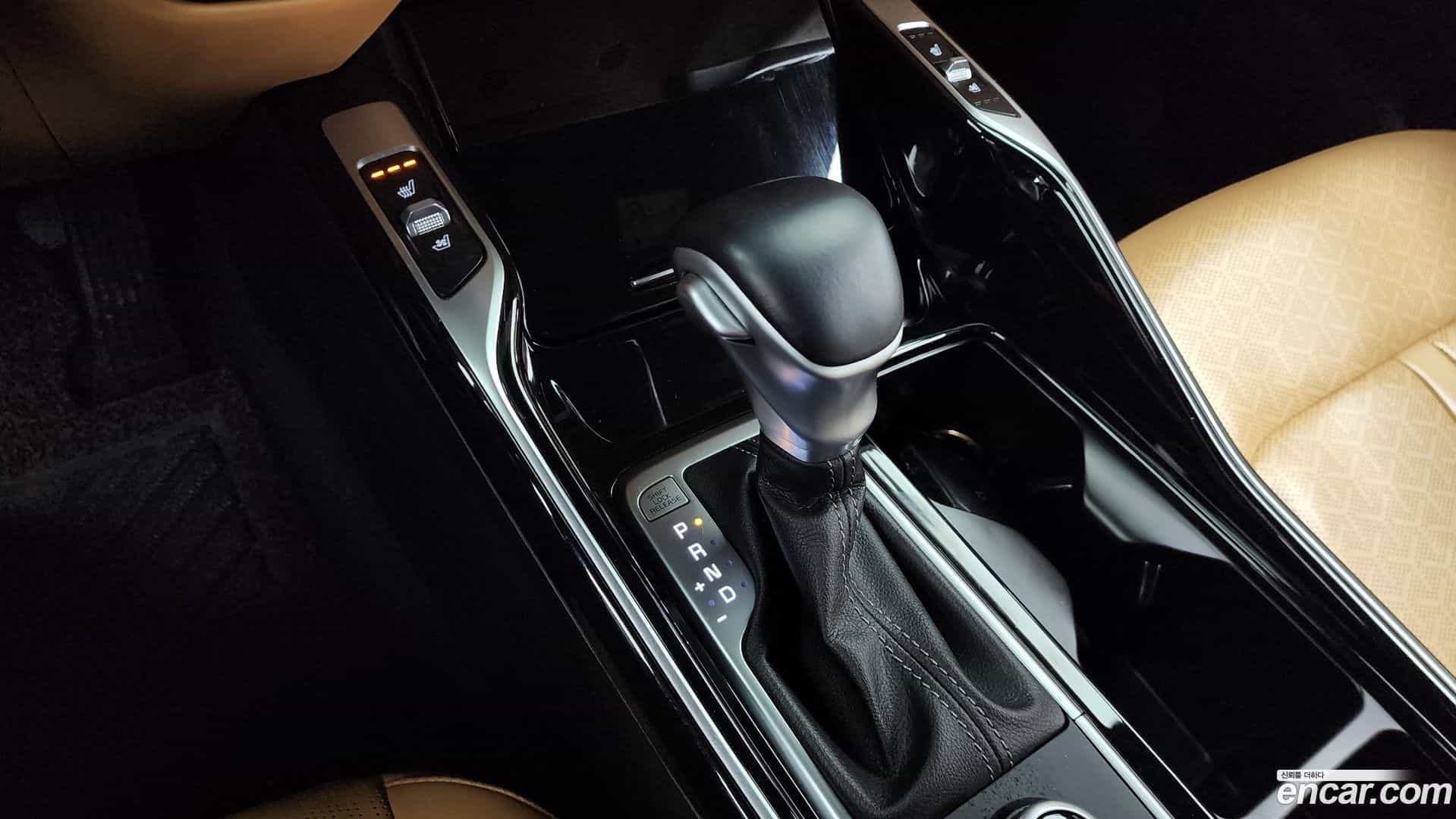 Sorento Kia 2020.5-INNER-009
