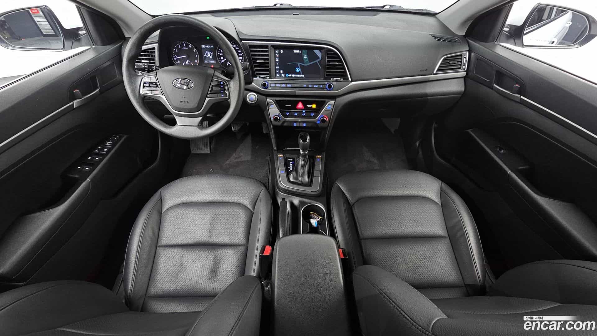 AVANTE Hyundai 2018.0-INNER-007