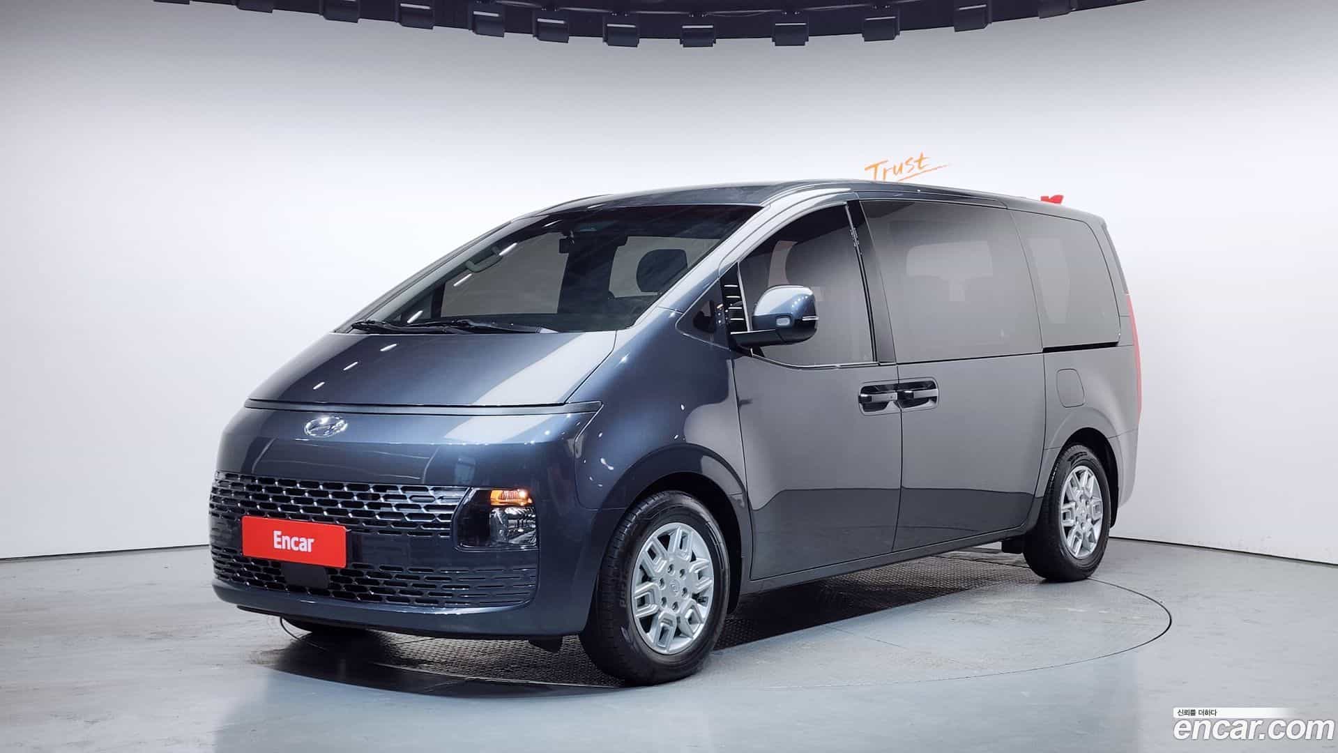 Staria Hyundai 2022.4-OUTER-001