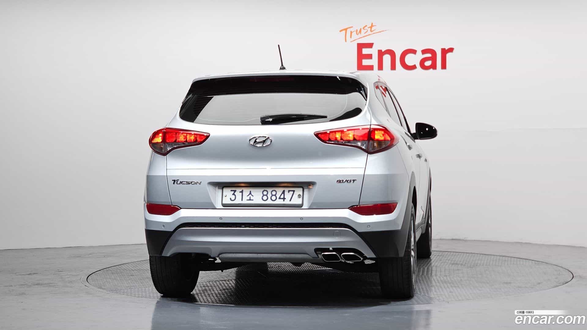 Tucson Hyundai 2016.10-OUTER-004