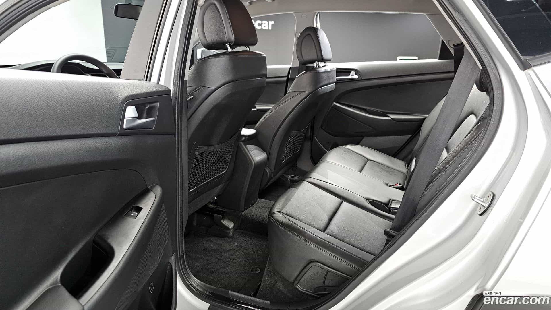 Tucson Hyundai 2016.10-OPTION-016