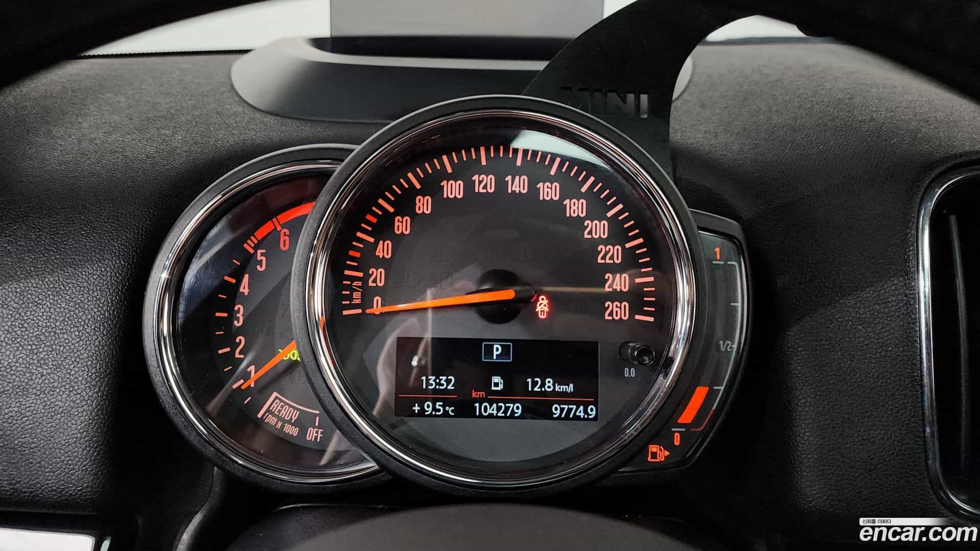 Countryman Mini 2019.5-INNER-008