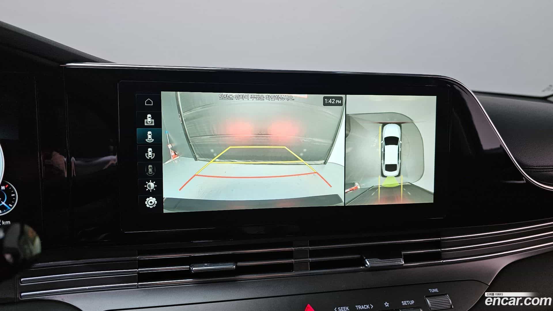 Grandeur Hyundai 2021.0-OPTION-020