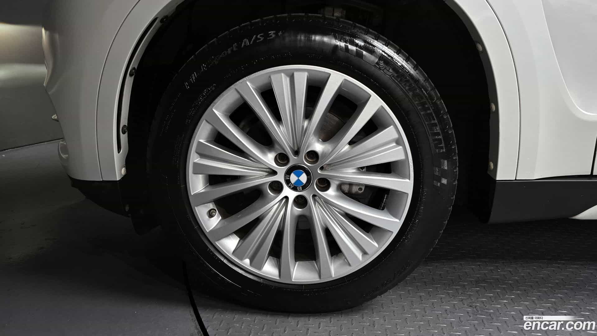 X5 BMW 2017.5-OUTER-005