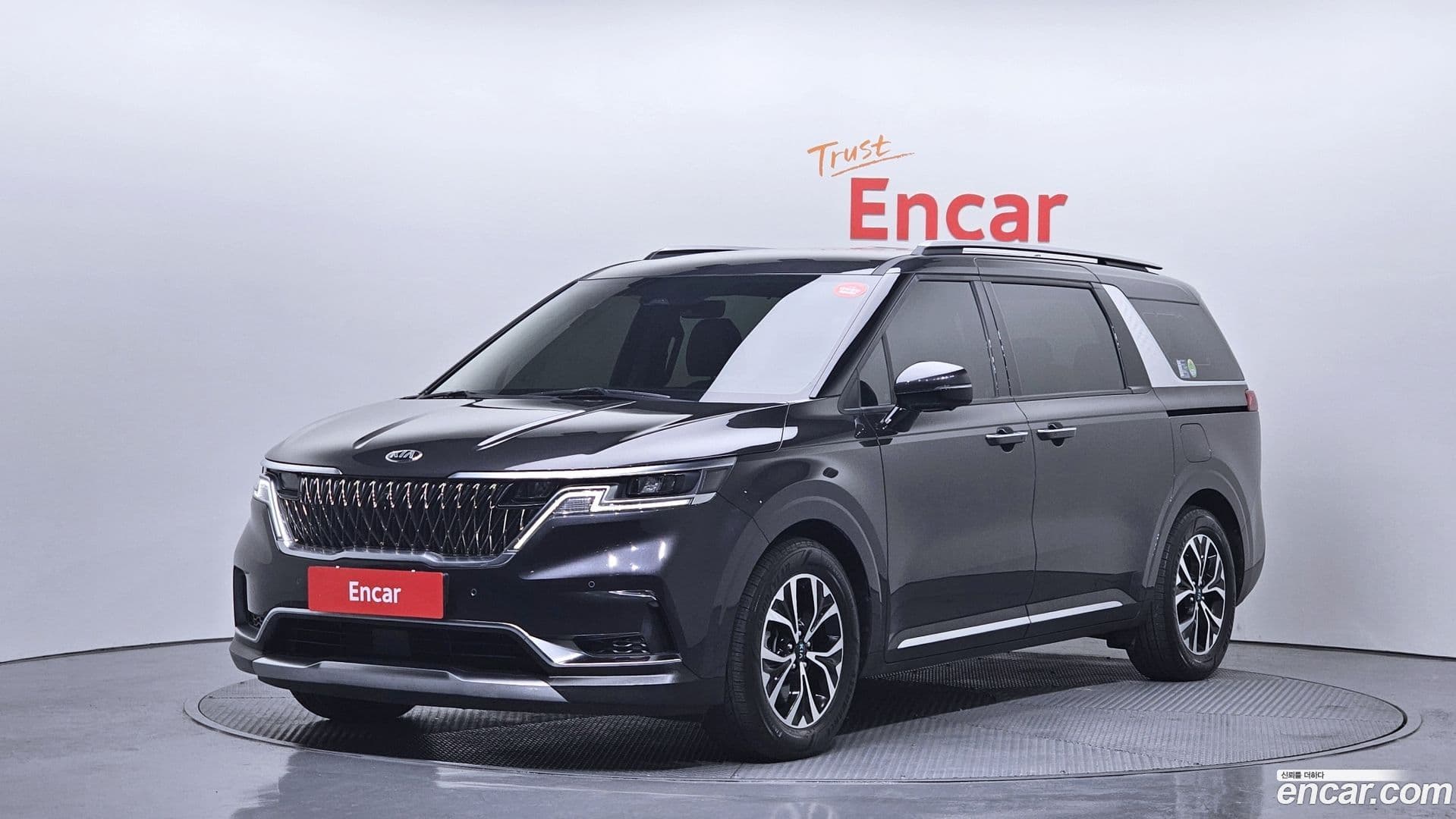 Main__Slider__Photo:Canival Kia 2021.0-0
