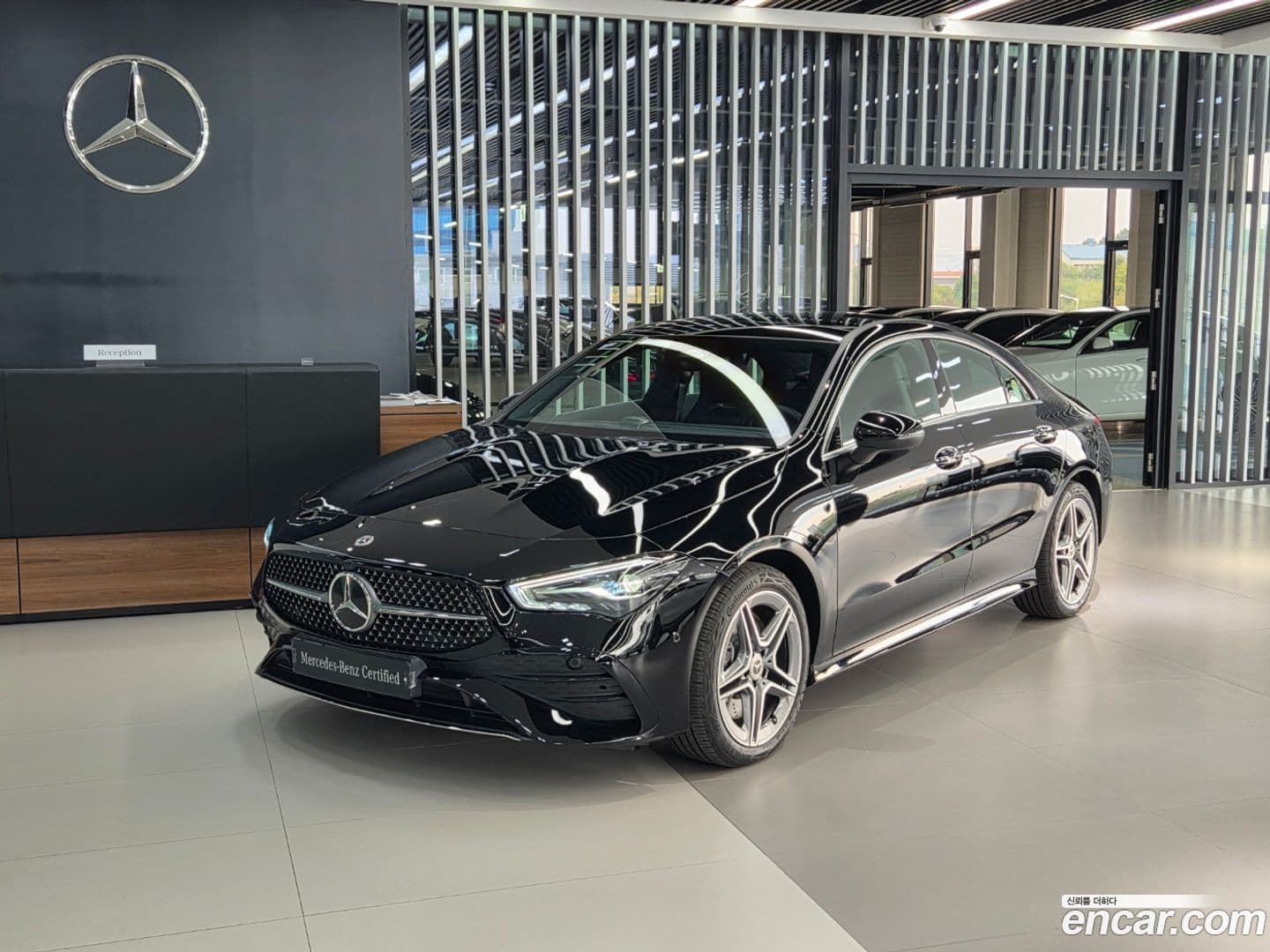 Main__Slider__Photo:CLA-Class Mercedes-Benz 2025.4-0