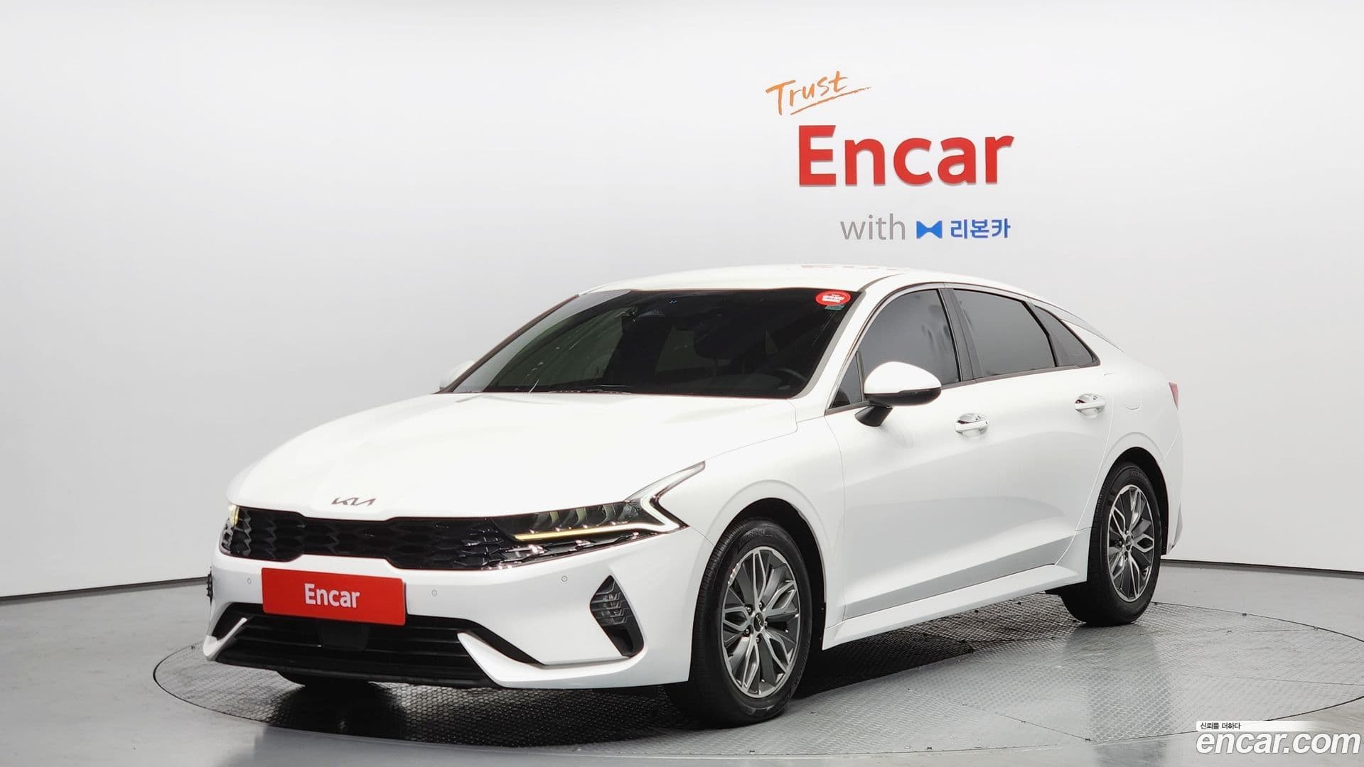 Main__Slider__Photo:K5 Kia 2021.11-0