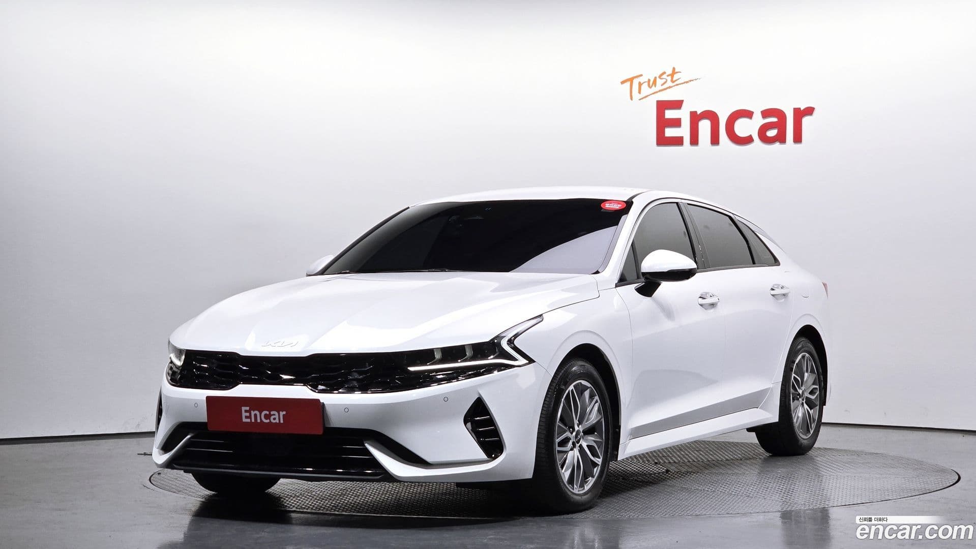 Main__Slider__Photo:K5 Kia 2023.2-0