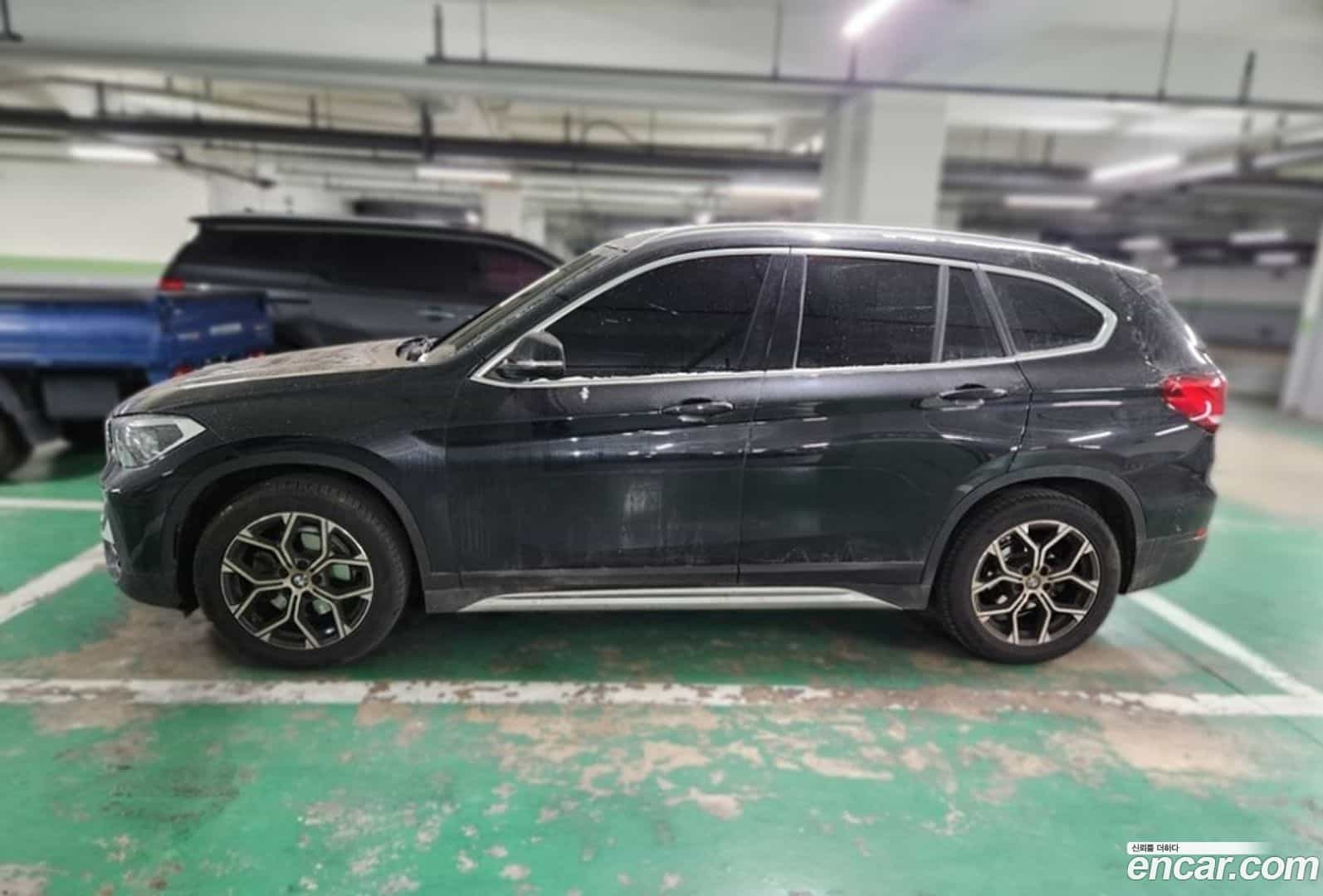 X1 BMW 2021.1-OUTER-003