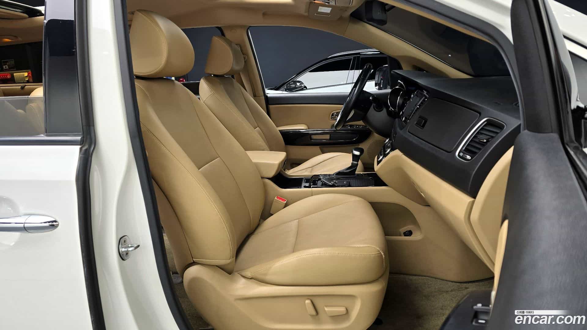 Canival Kia 2016.7-INNER-010