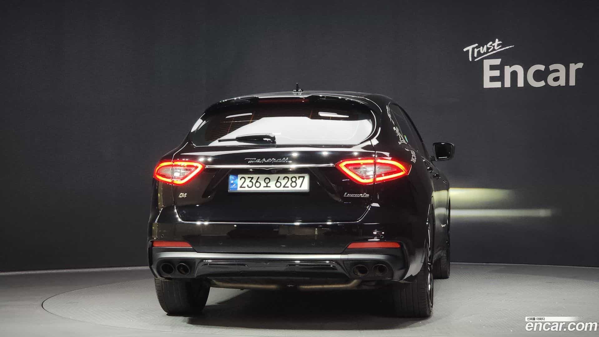 Levante Maserati 2020.11-OUTER-004