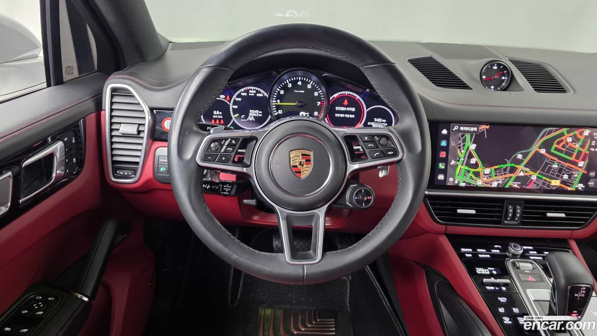 Cayenne Porsche 2023.6-OPTION-017