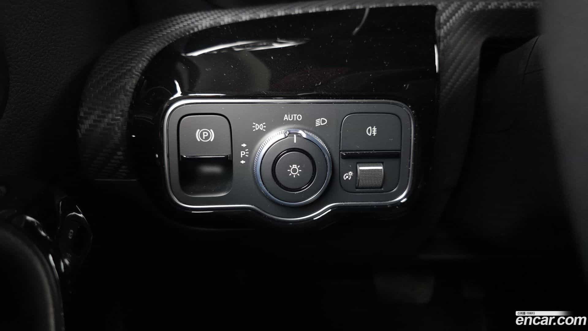 A-Class Mercedes-Benz 2020.2-OPTION-023
