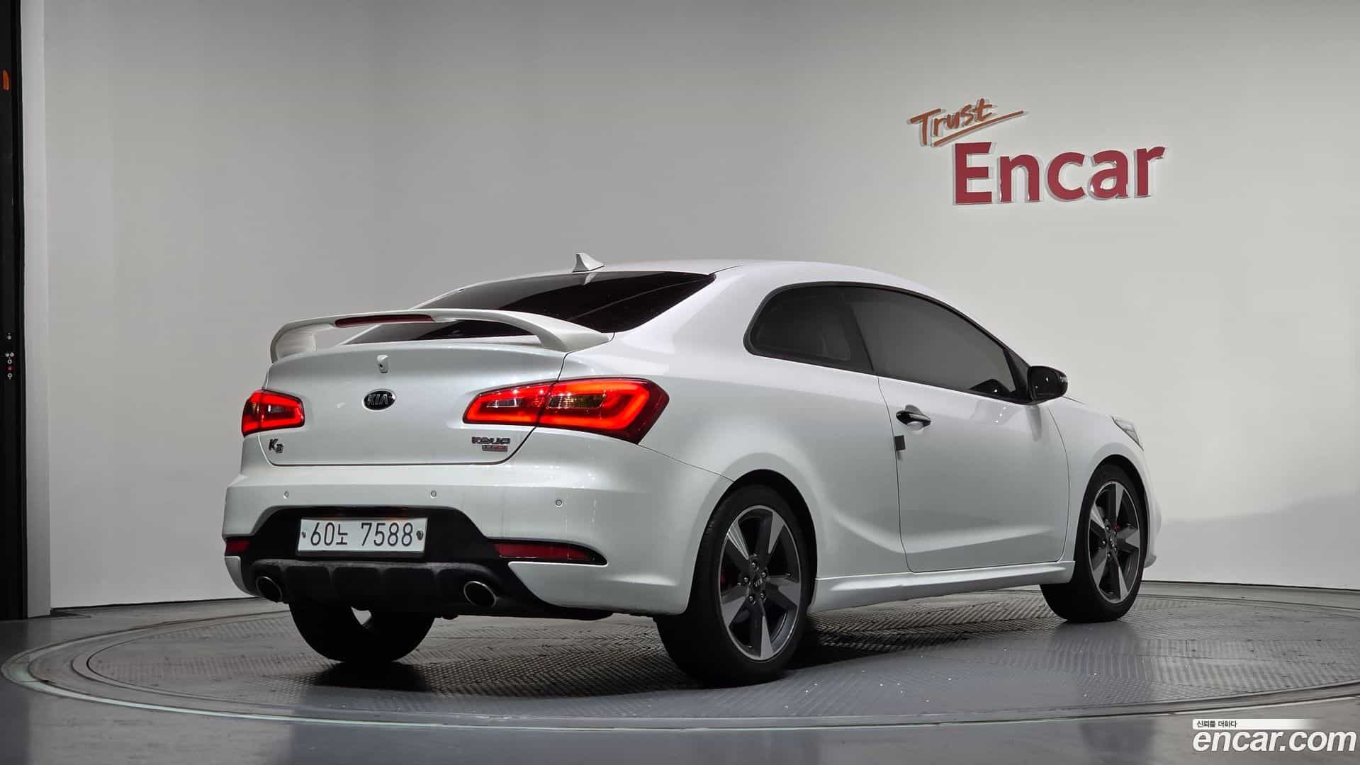 K3 Kia 2015.2-OUTER-002