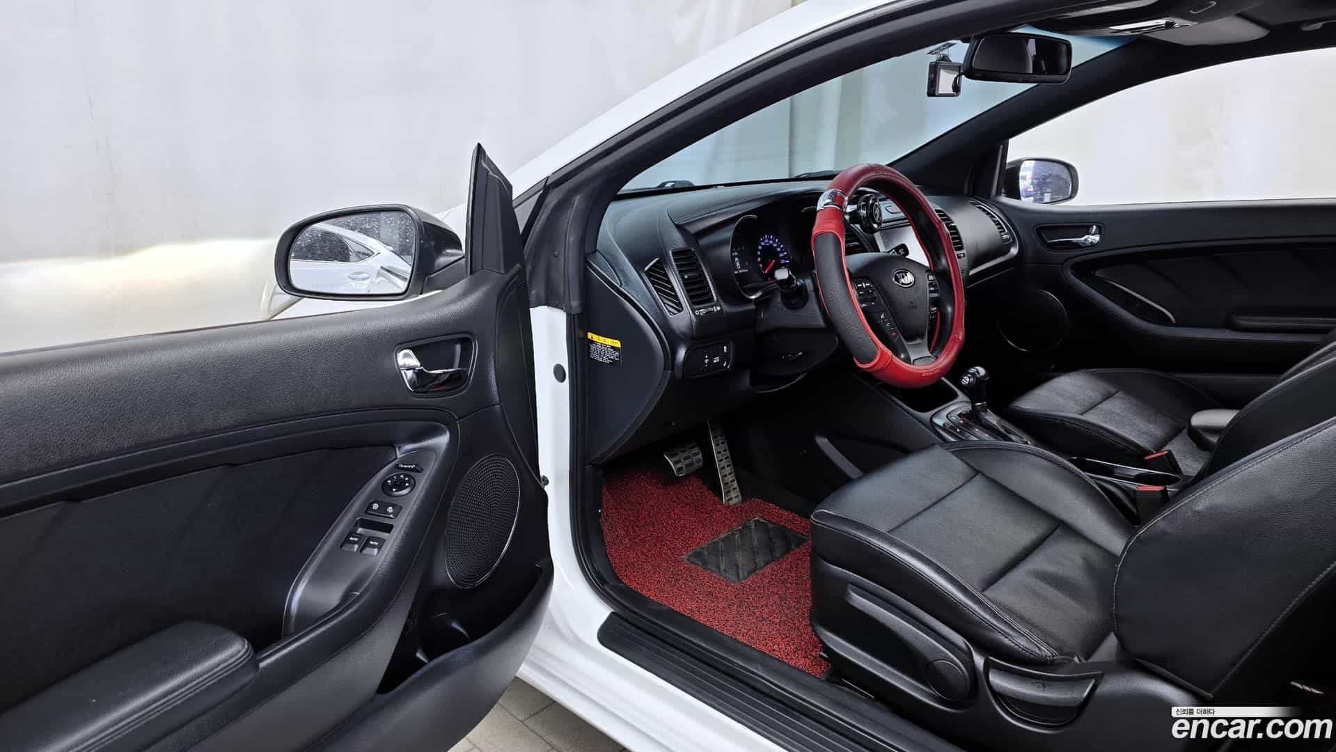 K3 Kia 2015.2-INNER-010