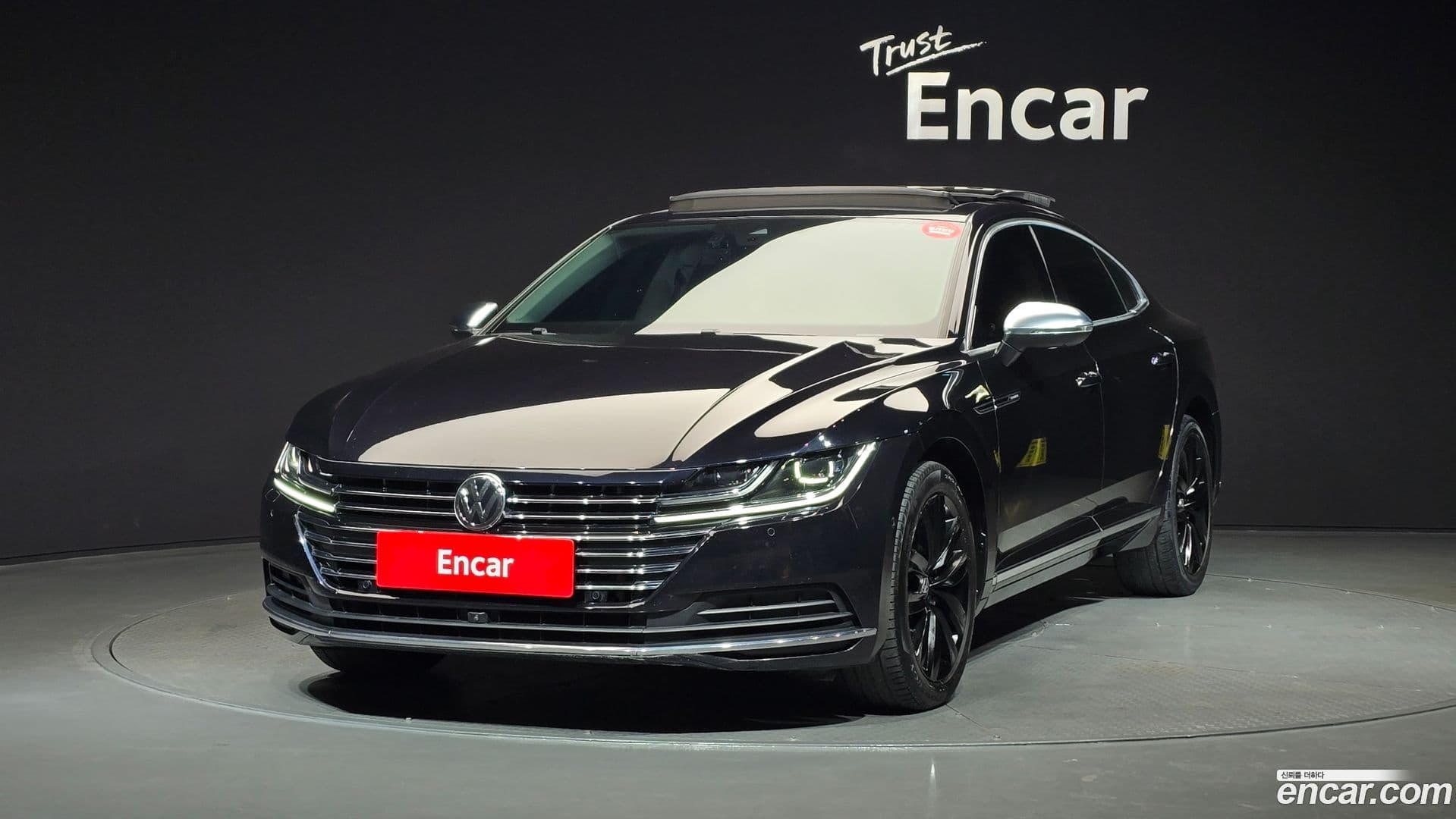 Main__Slider__Photo:Arteon Volkswagen 2019.6-0