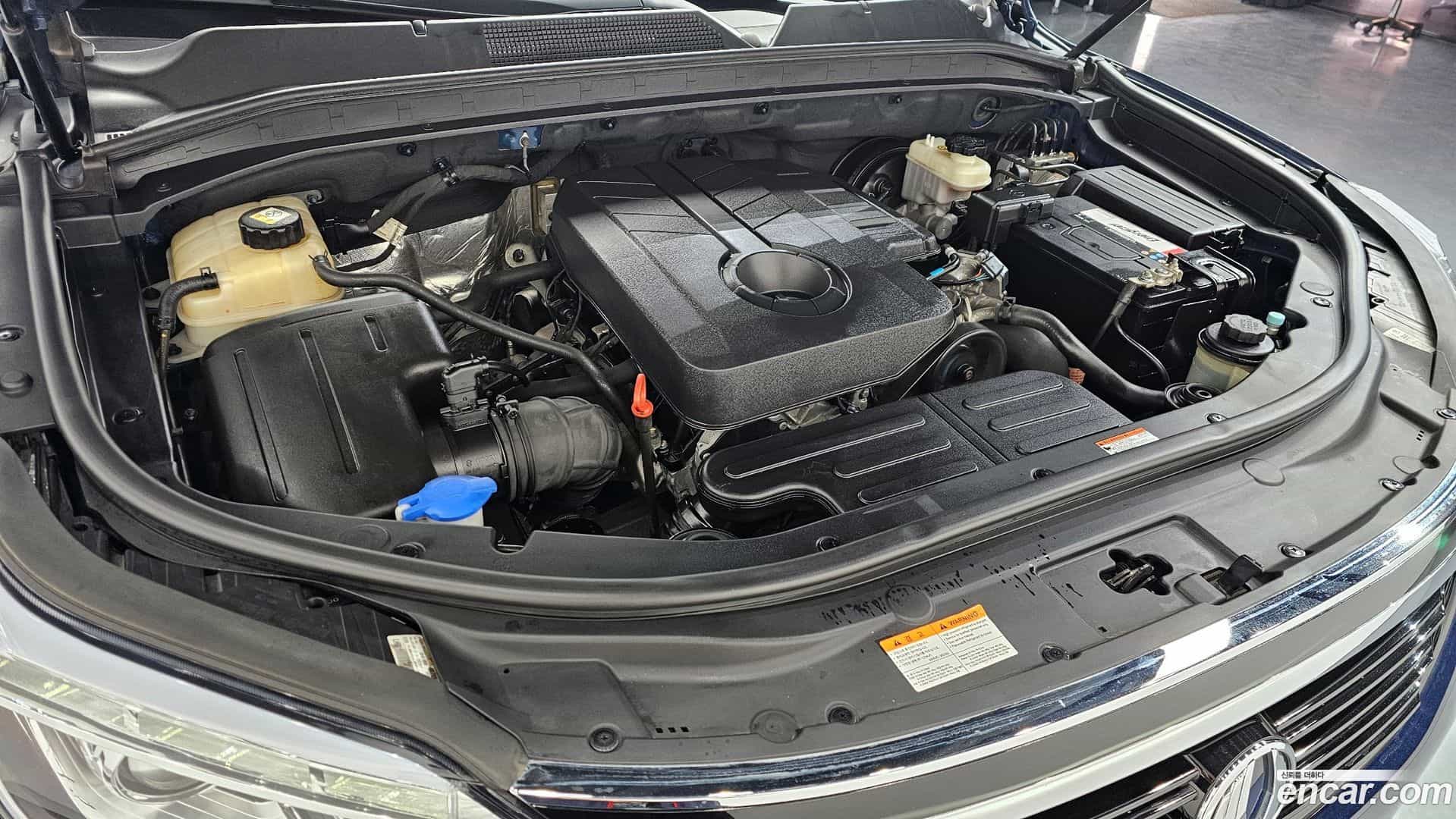 Rexton KG Mobility 2017.10-INNER-006