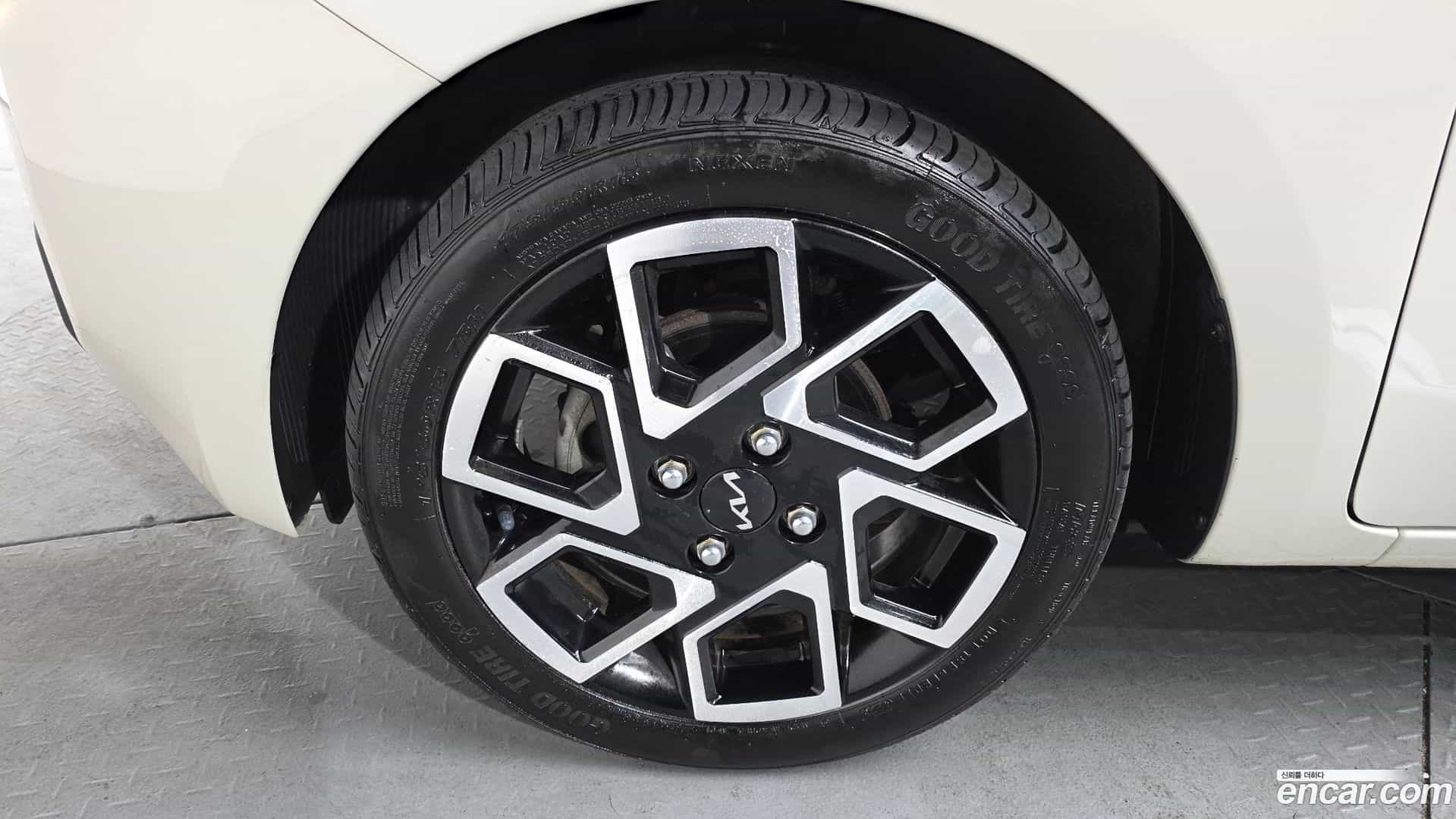 RAY Kia 2023.6-OUTER-005