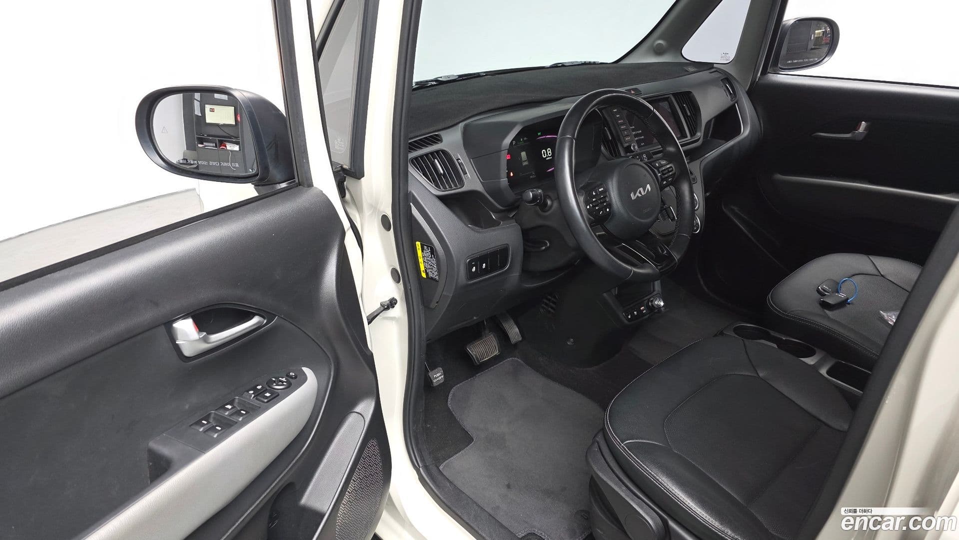 Main__Slider__Photo:RAY Kia 2023.6-9