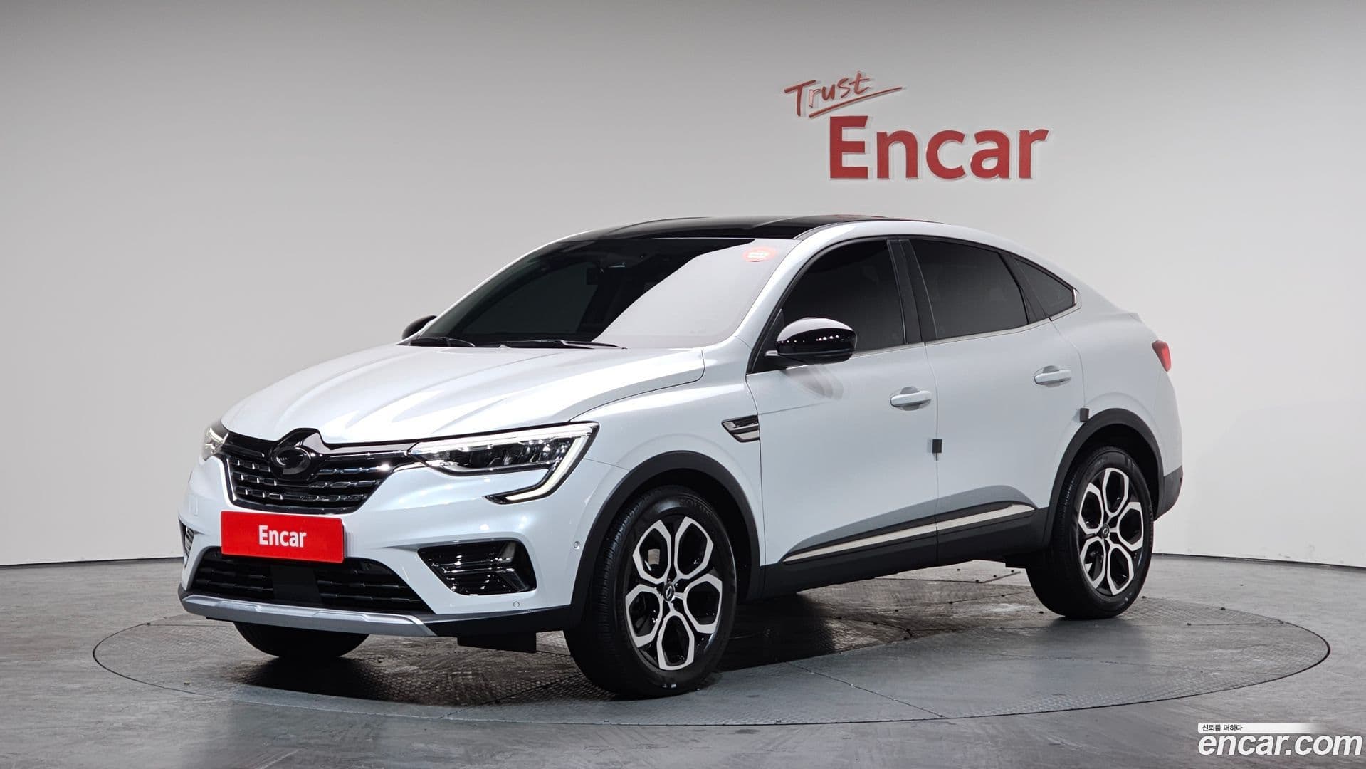Main__Slider__Photo:XM3 Renault Korea 2021.9-0