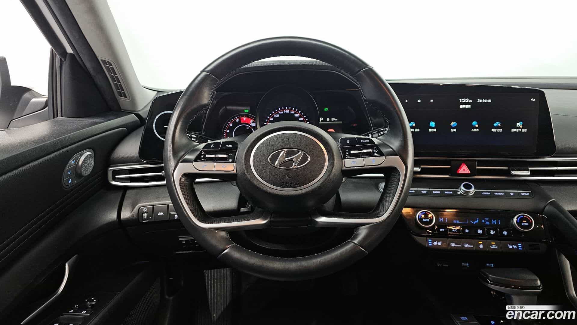 AVANTE Hyundai 2022.3-OPTION-017