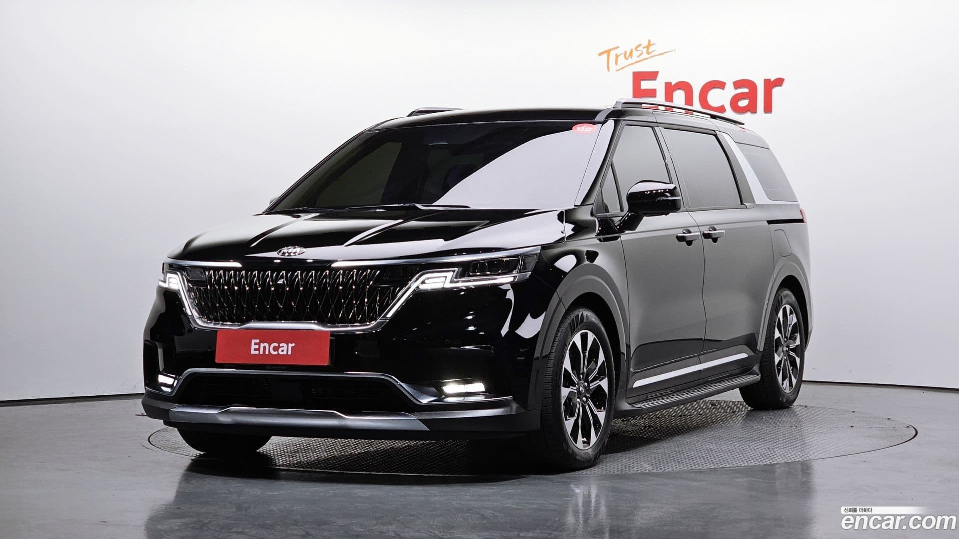 Main__Slider__Photo:Canival Kia 2021.0-0