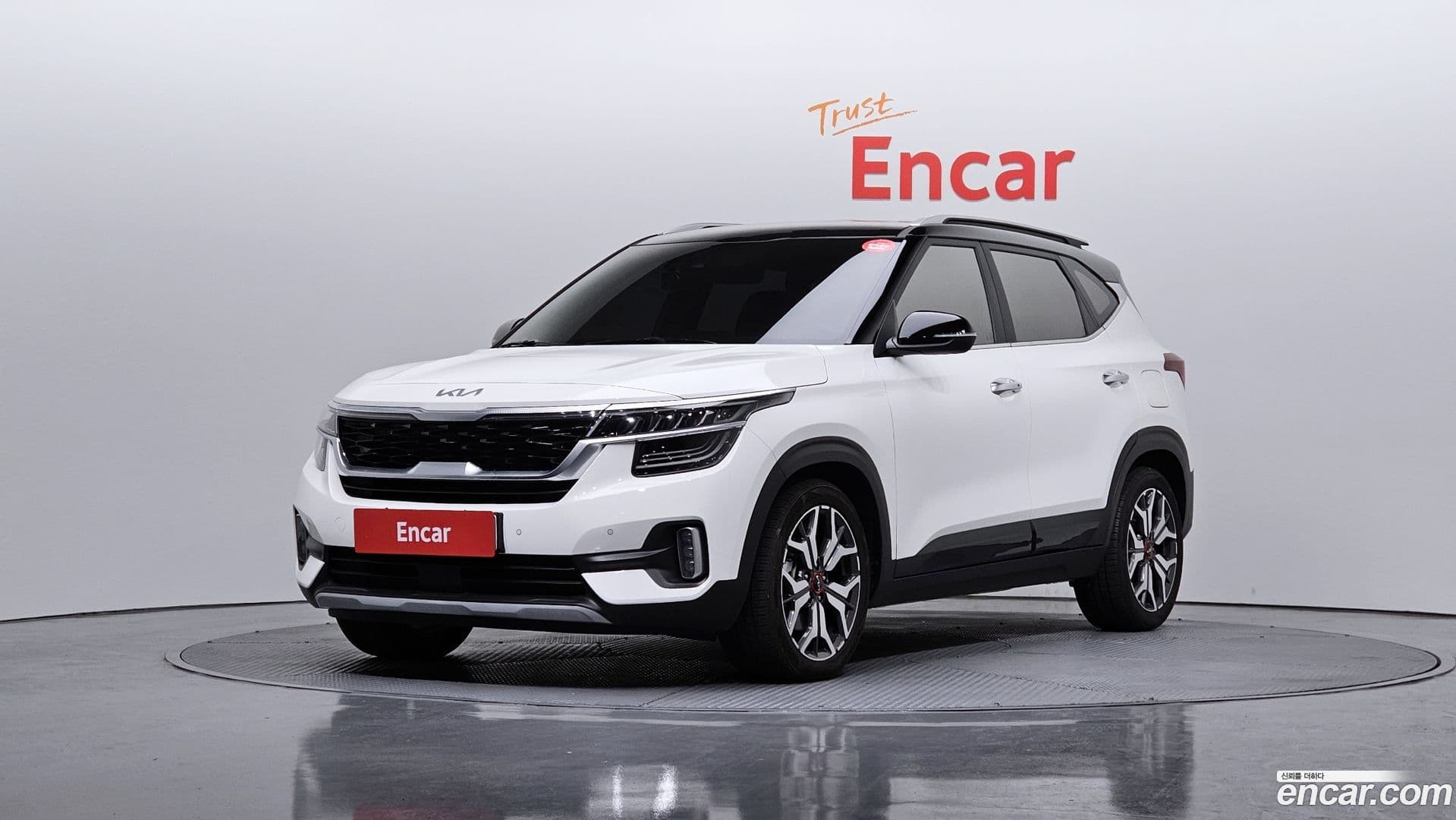 Main__Slider__Photo:Seltos Kia 2022.4-0