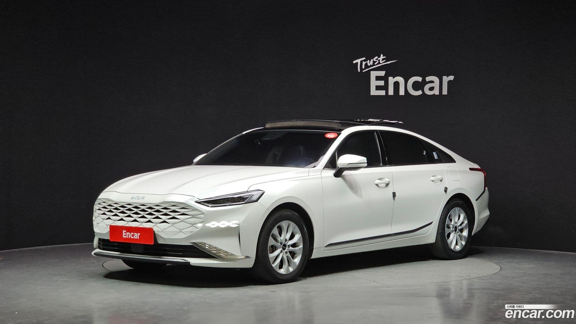 Main__Slider__Photo:K8 Kia 2022.7-0