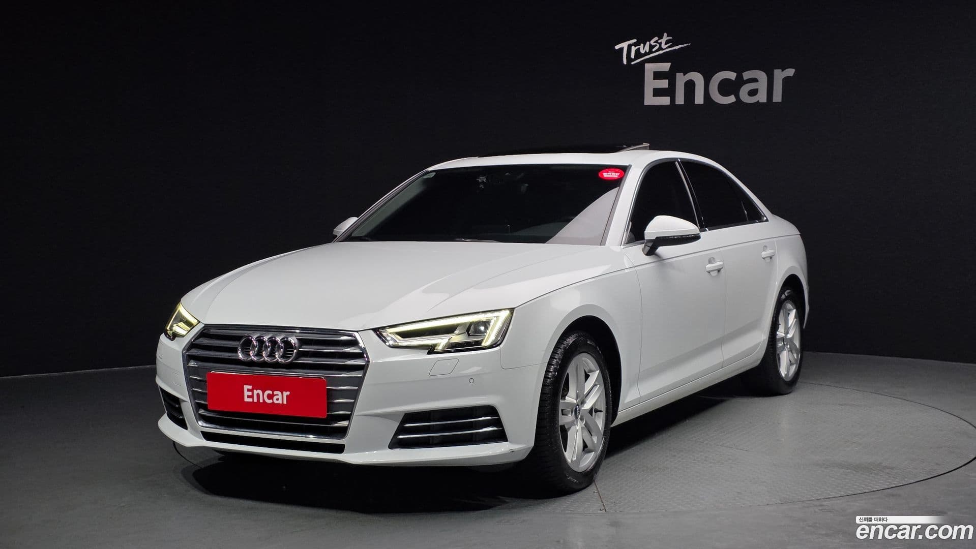 Main__Slider__Photo:A4 Audi 2018.9-0