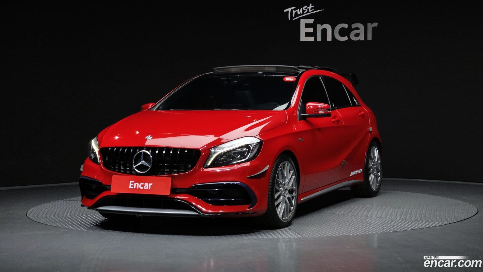Main__Slider__Photo:A-Class Mercedes-Benz 2017.7-0