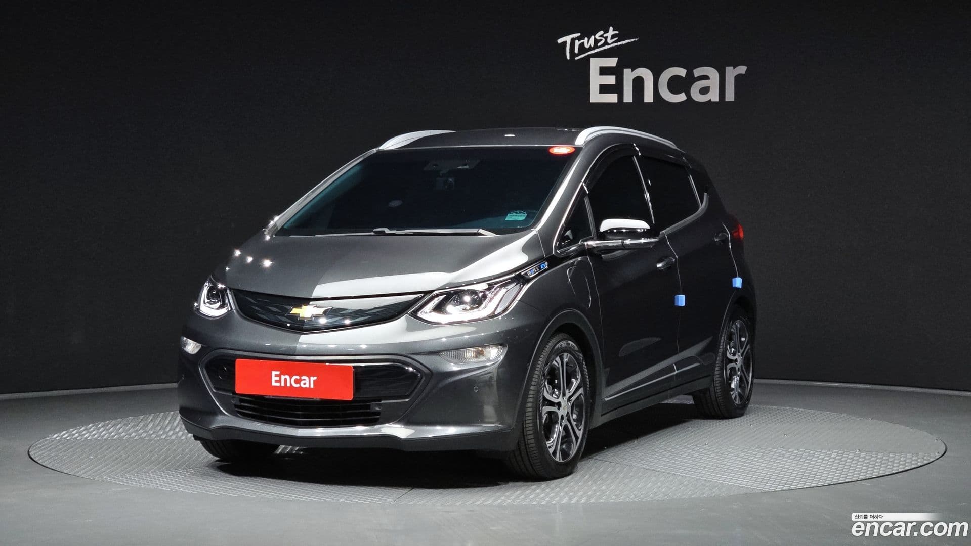 Main__Slider__Photo:Bolt EV Chevrolet 2019.11-0