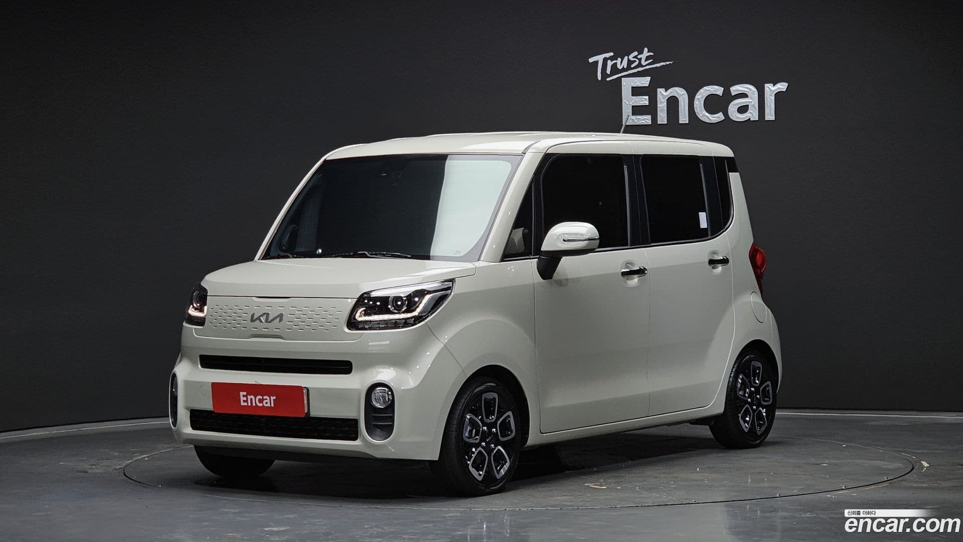 Main__Slider__Photo:RAY Kia 2022.1-0