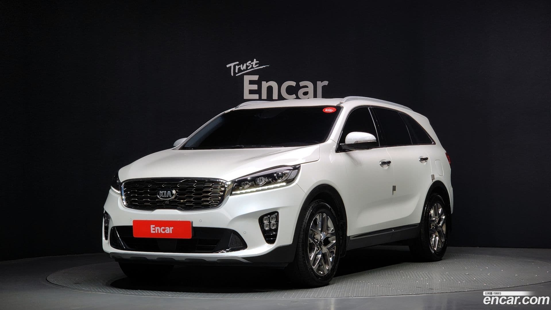 Main__Slider__Photo:Sorento Kia 2019.5-0