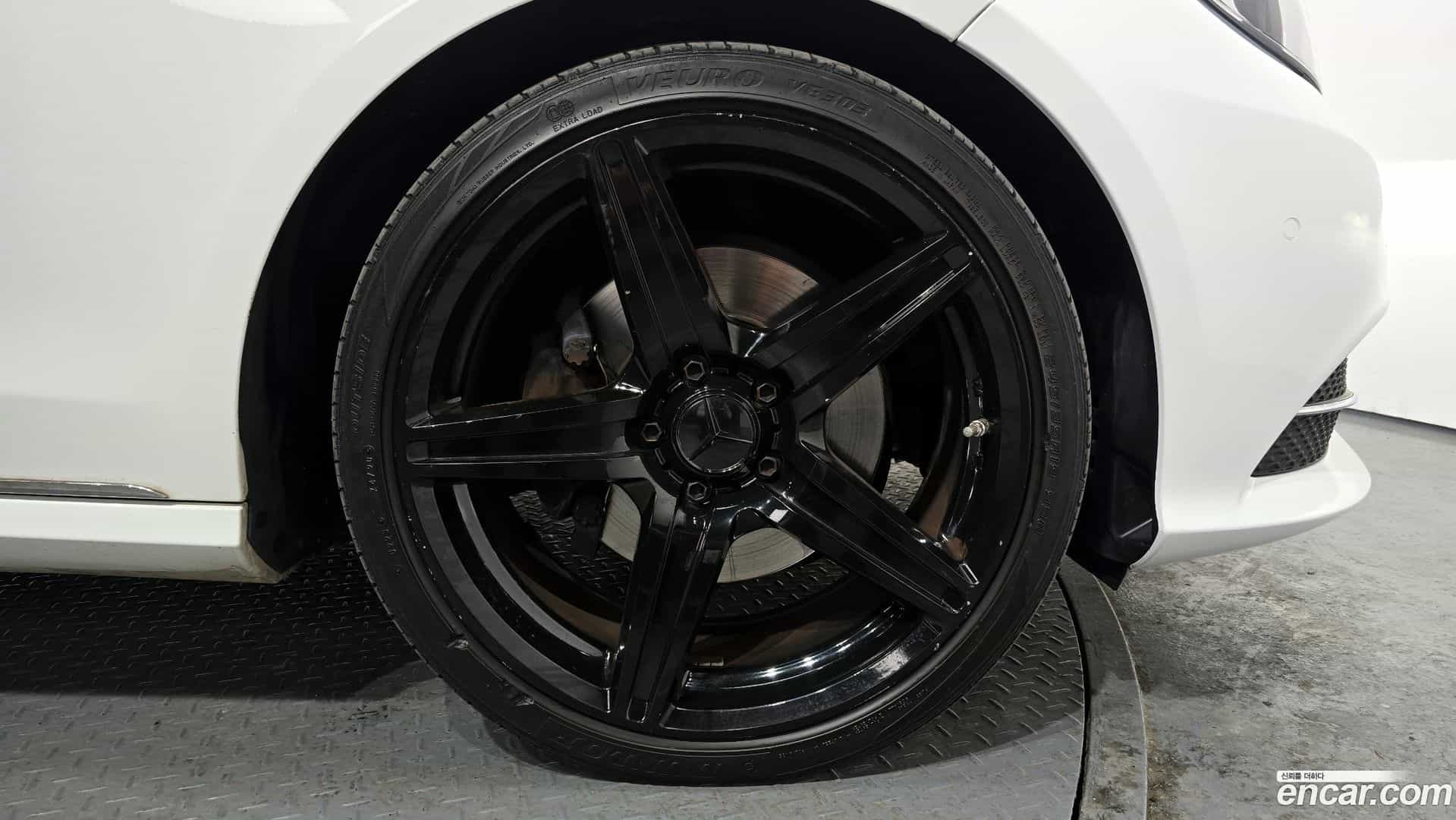 E-Class Mercedes-Benz 2014.0-OUTER-005