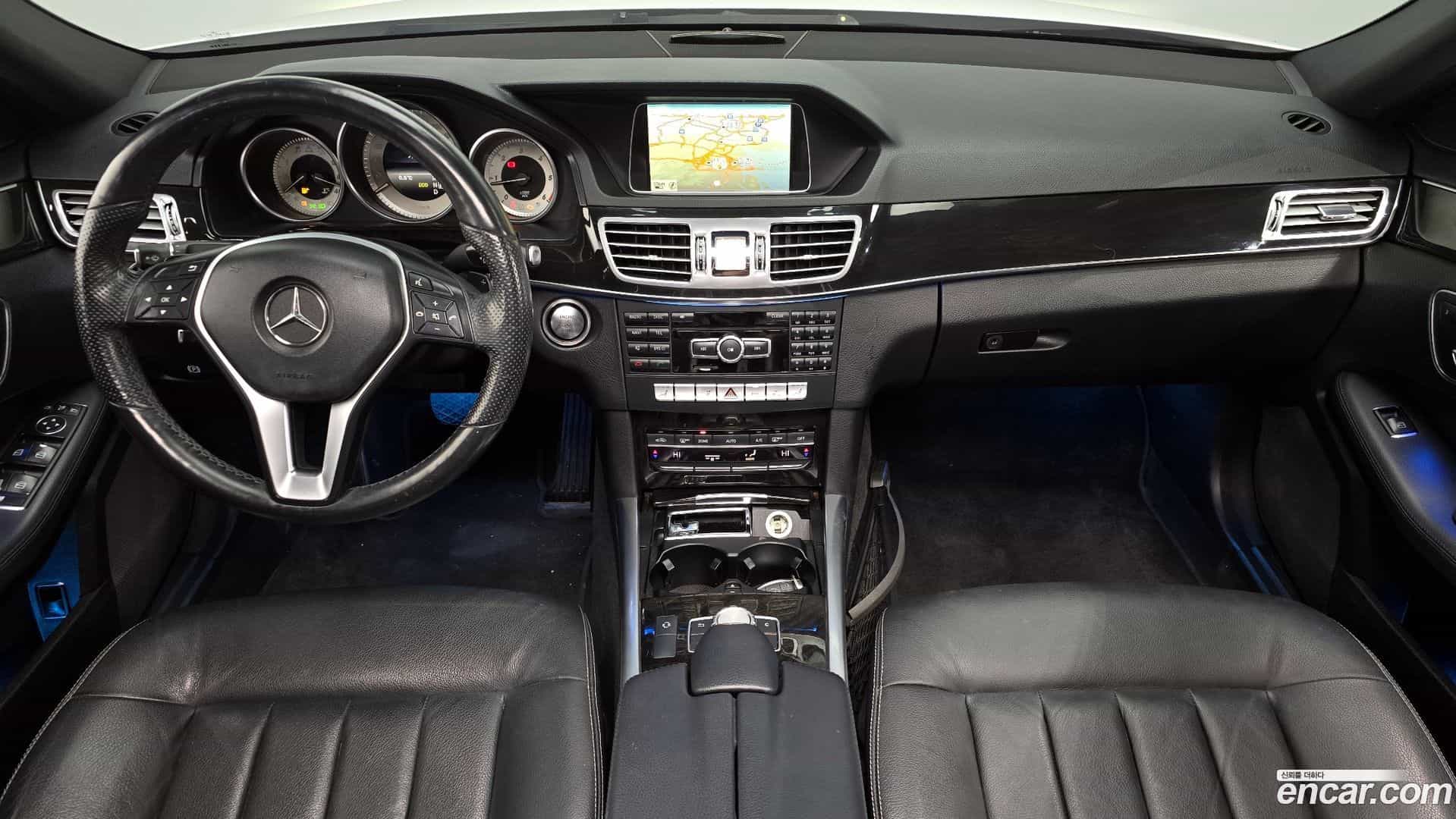 E-Class Mercedes-Benz 2014.0-INNER-007
