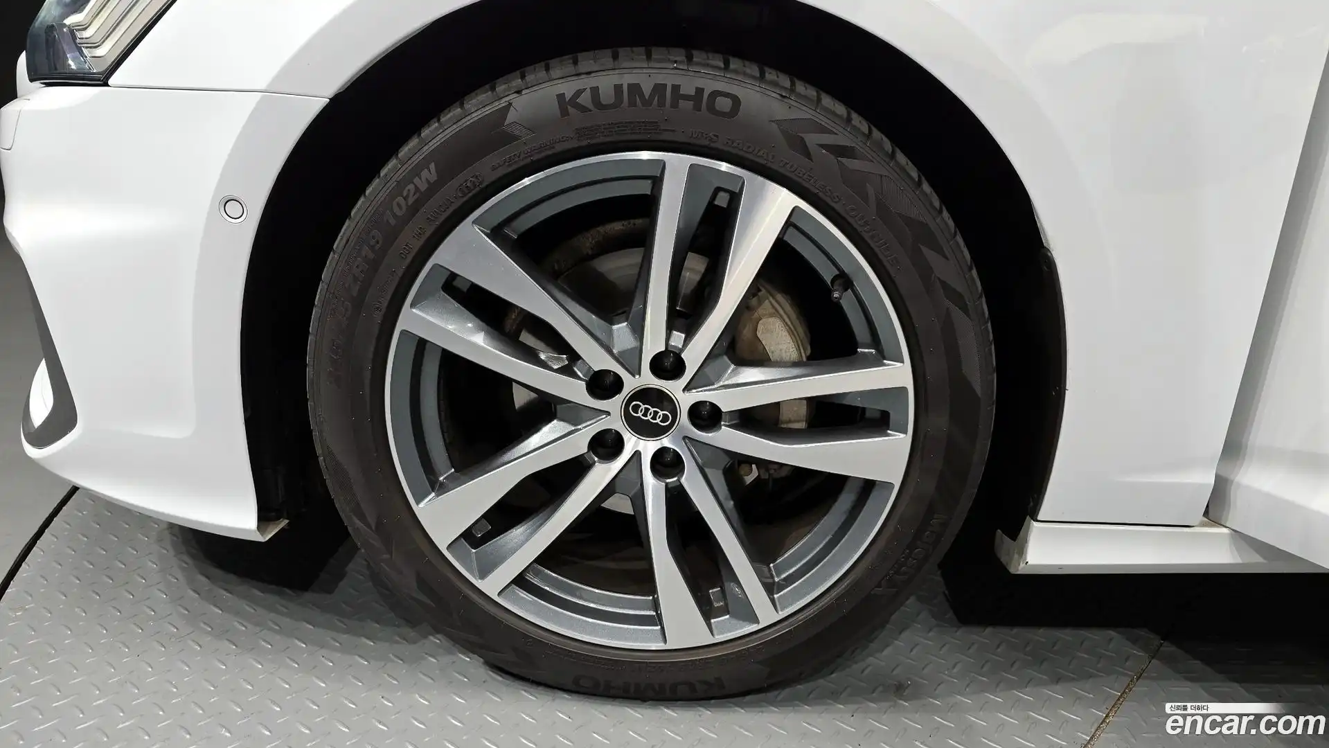 A6 Audi 2022.8-OUTER-005