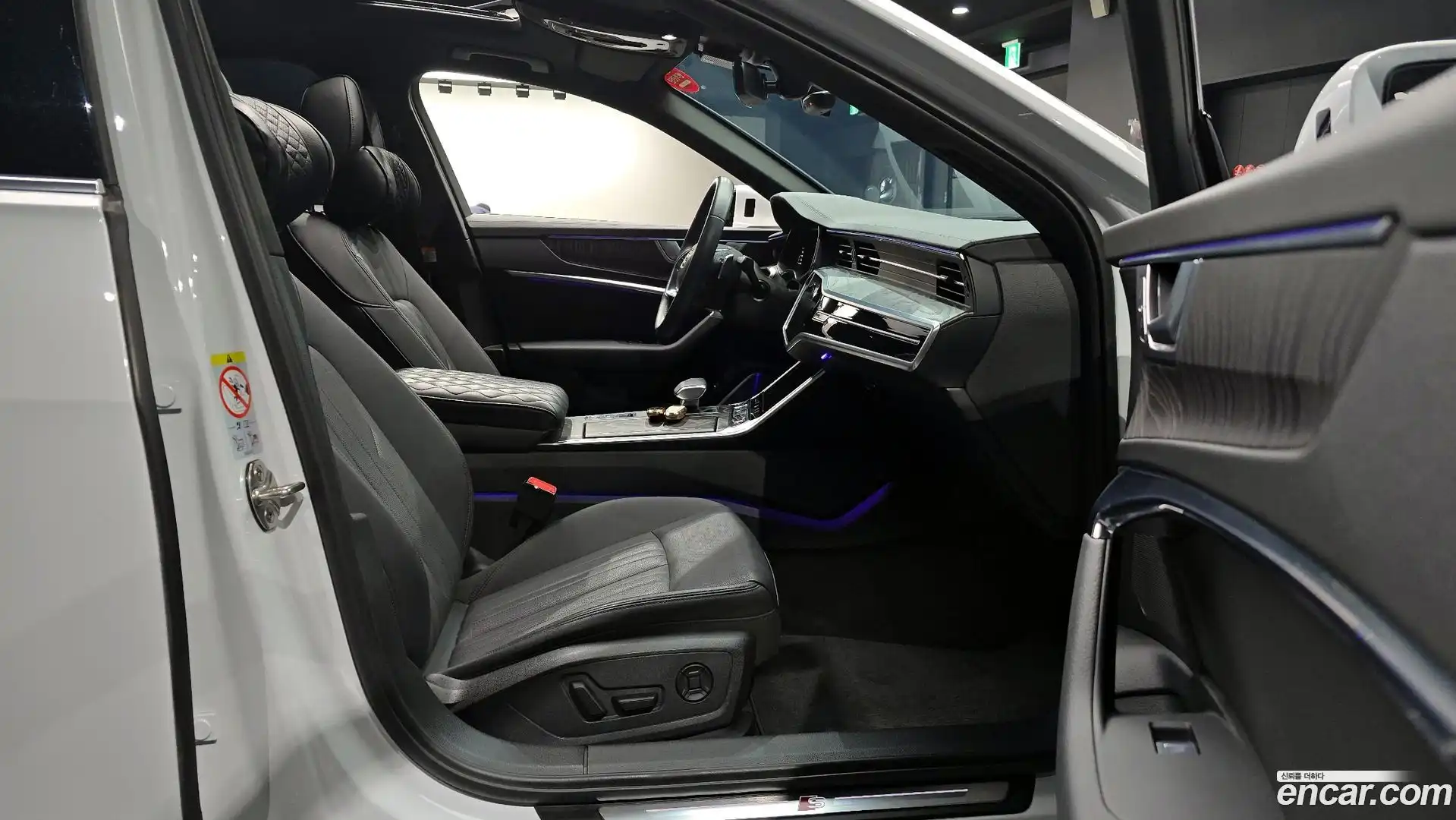 A6 Audi 2022.8-OPTION-015
