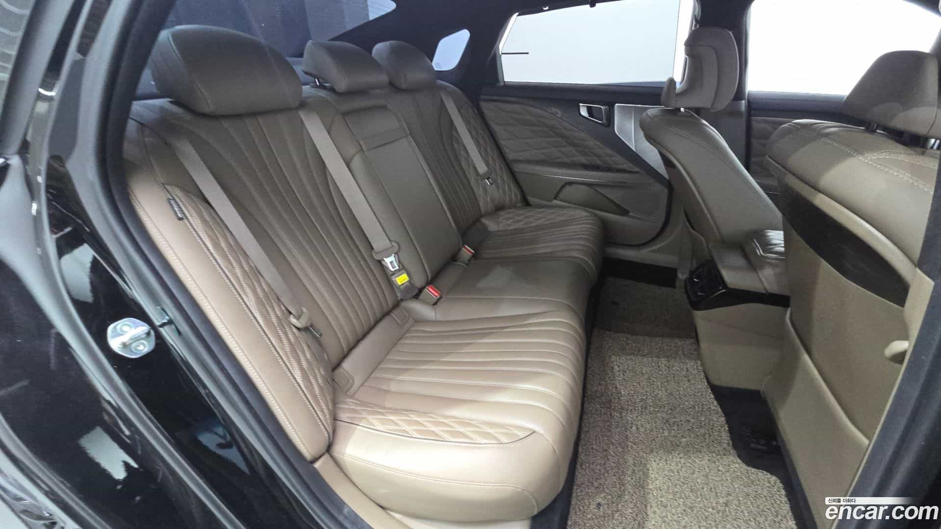 K8 Kia 2023.5-OPTION-016