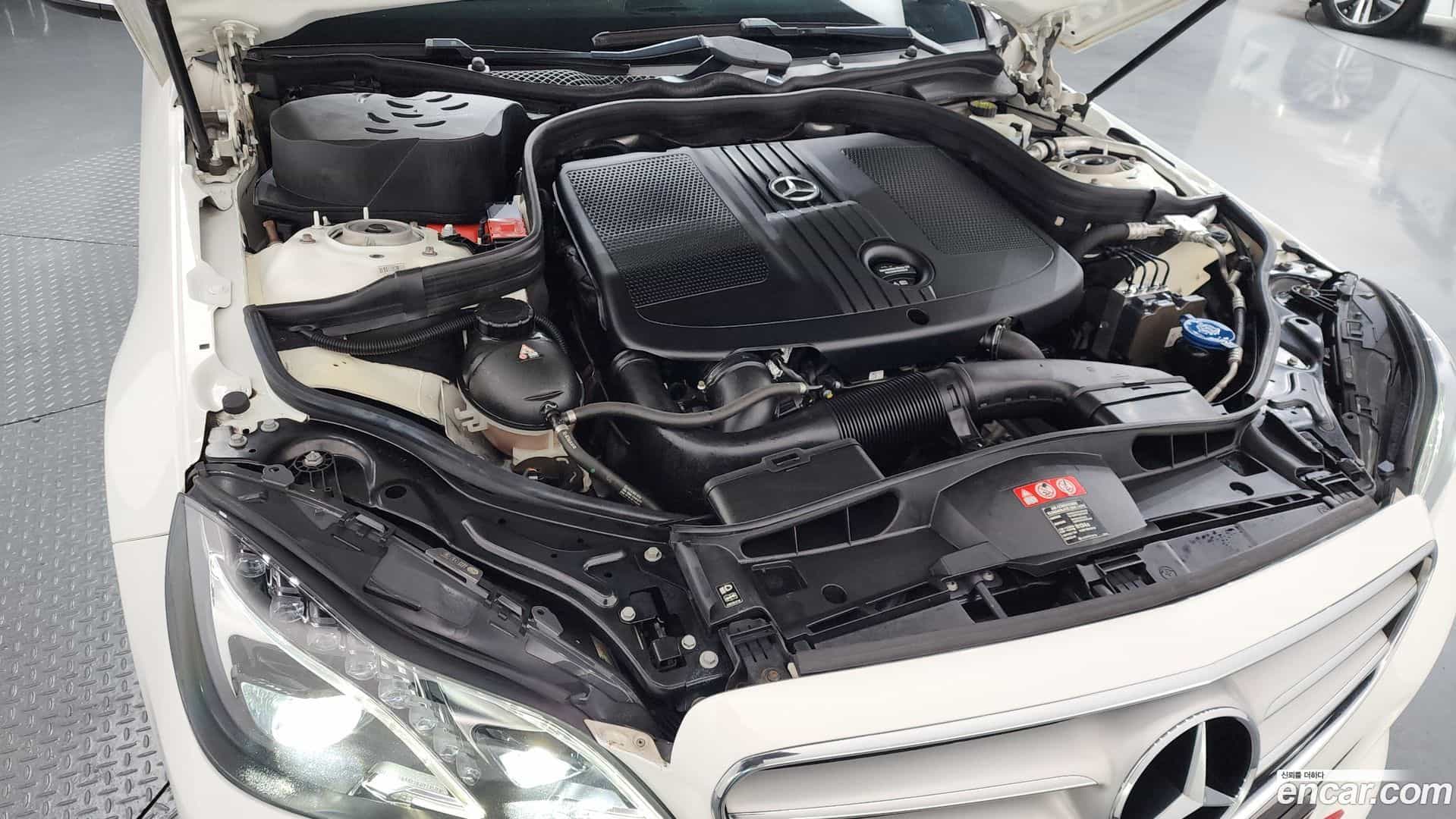 E-Class Mercedes-Benz 2015.7-INNER-006