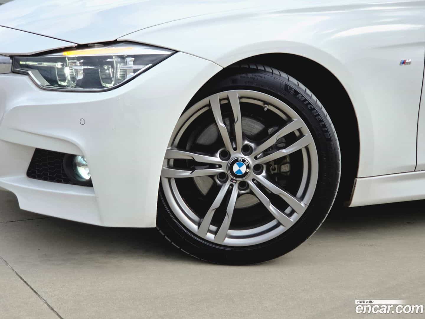 3-Series BMW 2018.2-OUTER-004