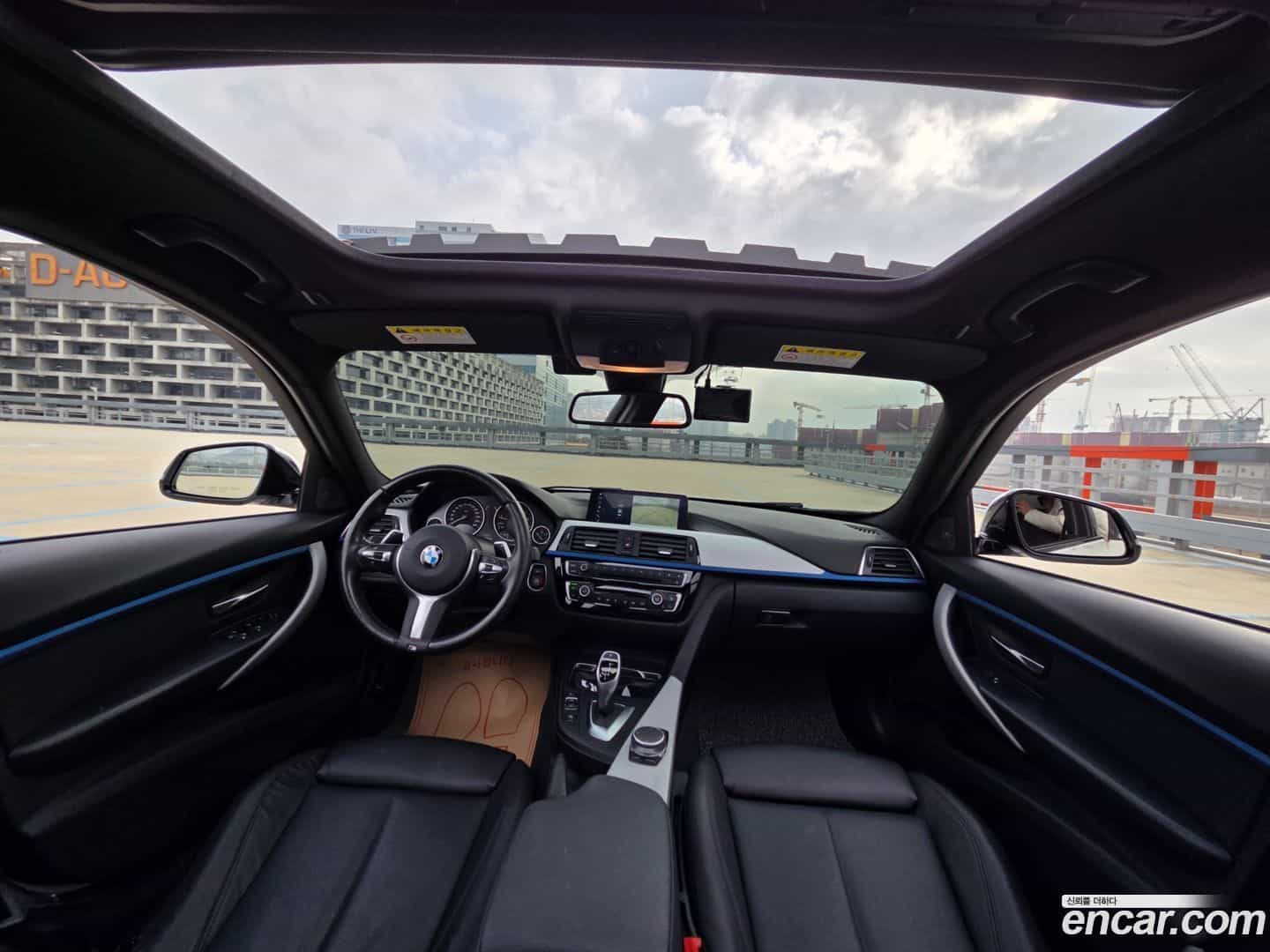 3-Series BMW 2018.2-INNER-008