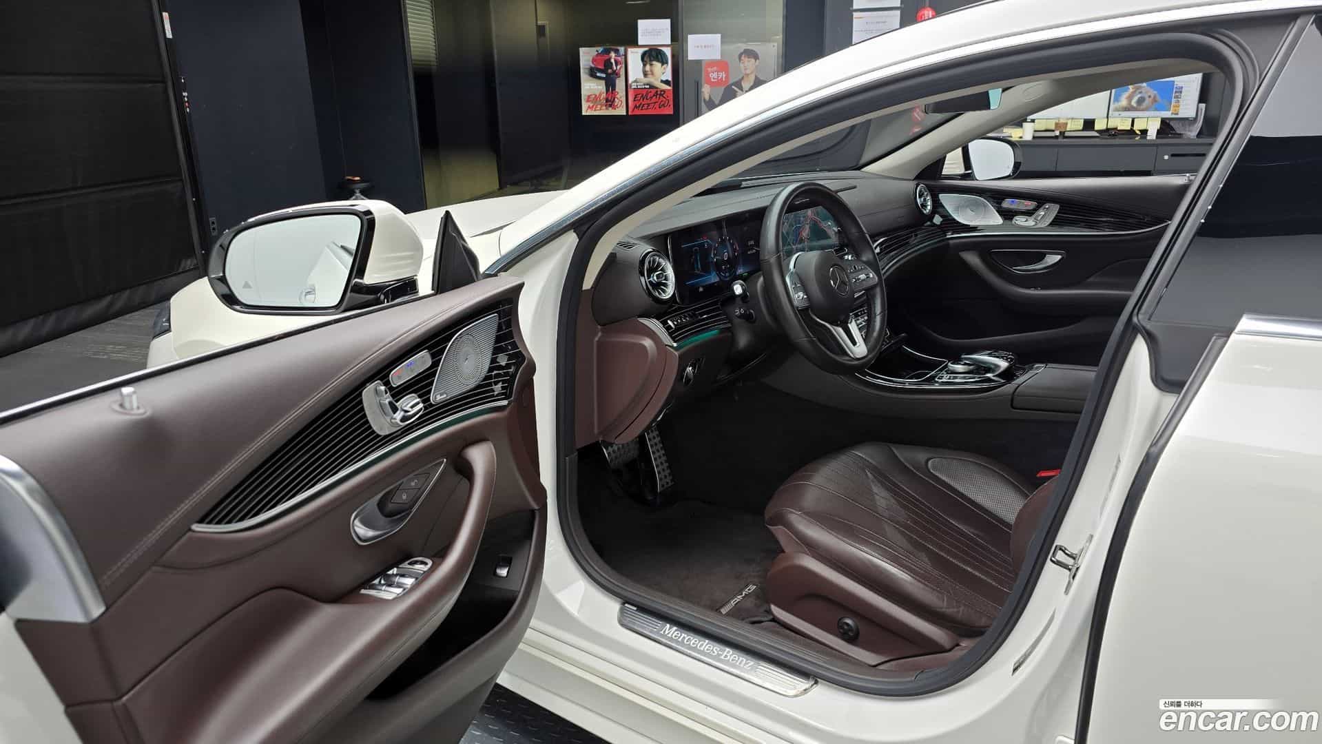CLS-Class Mercedes-Benz 2019.10-OPTION-015