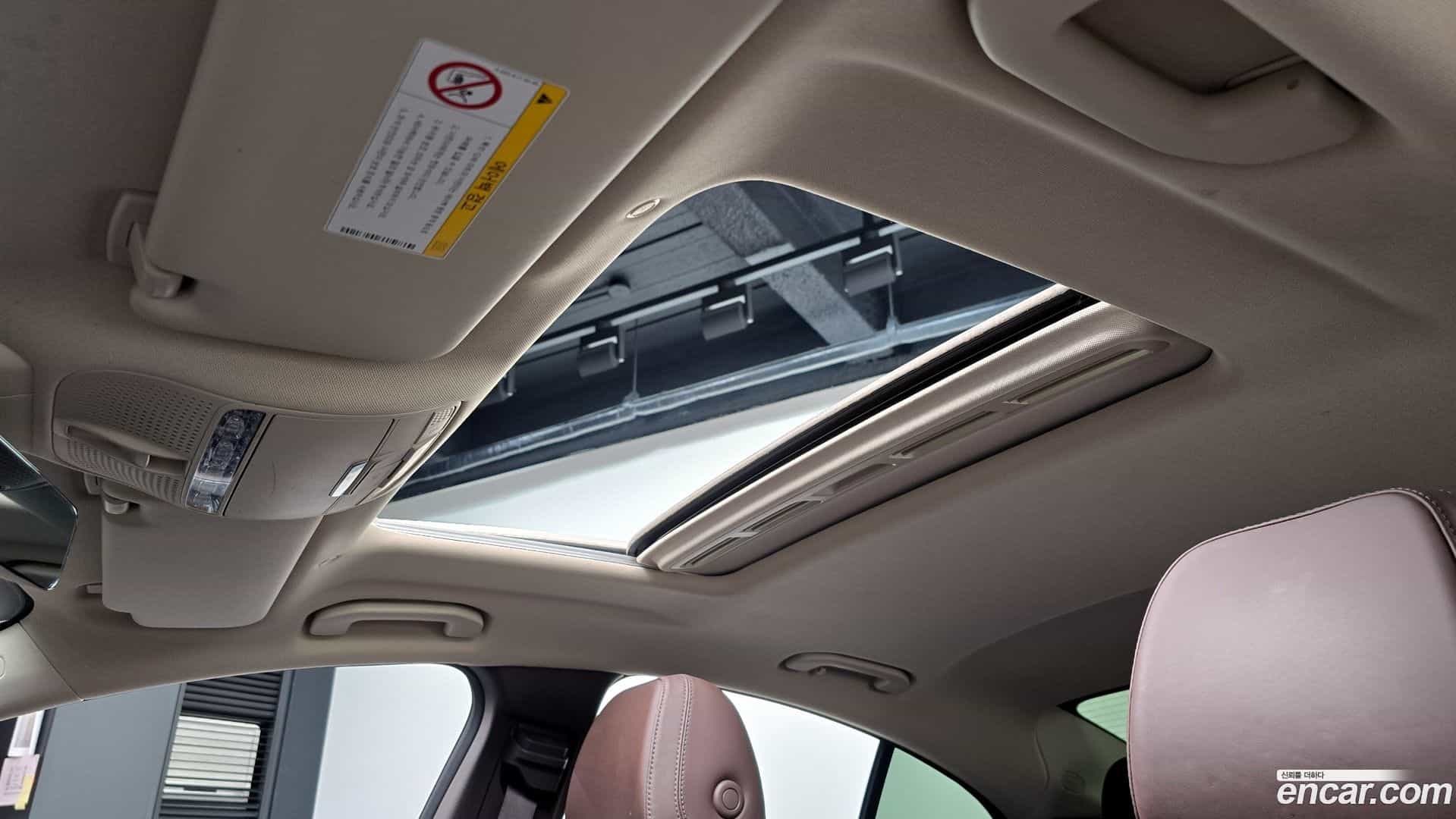 CLS-Class Mercedes-Benz 2019.10-OPTION-022